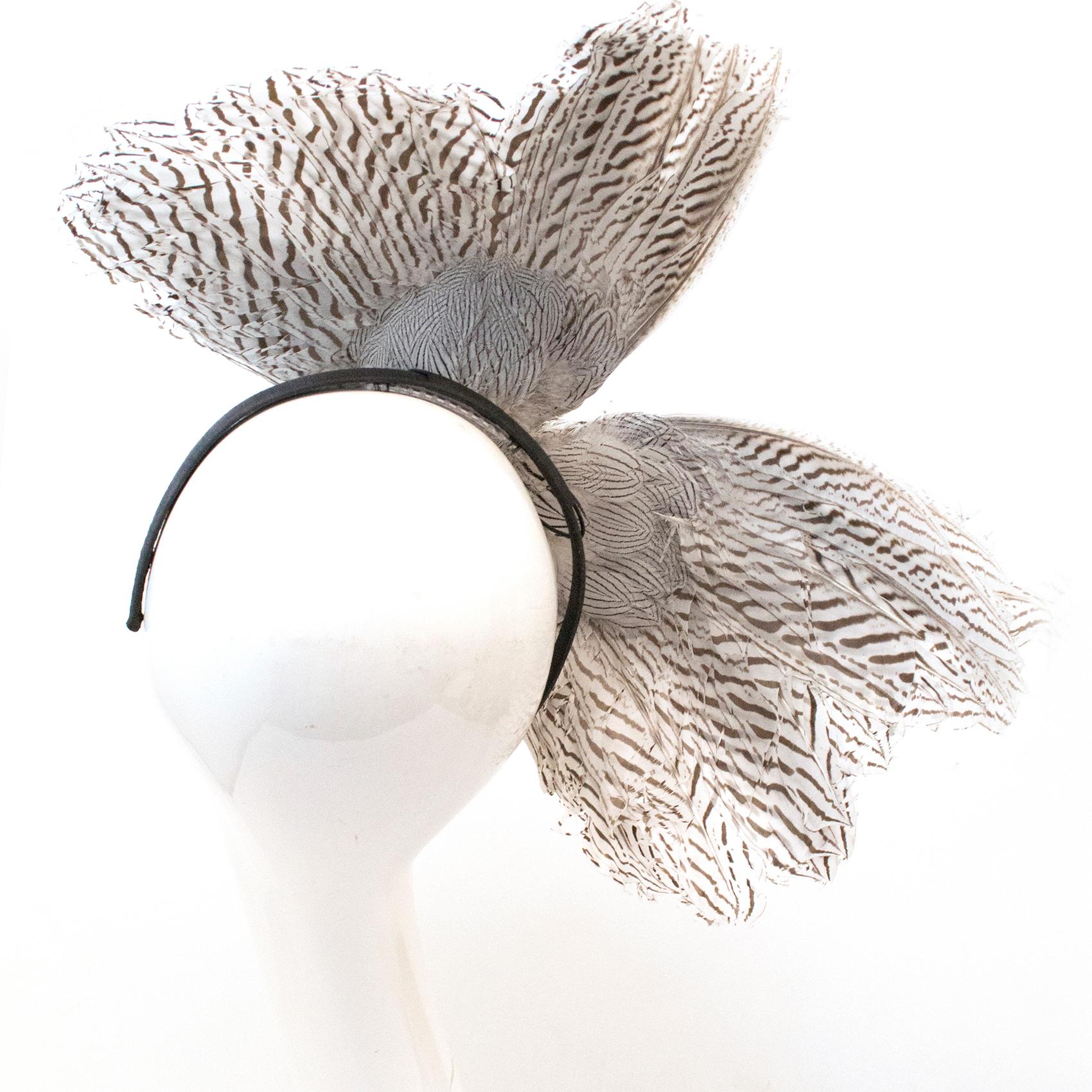 Bespoke Feather Angel Wings Fascinator In Good Condition In London, GB