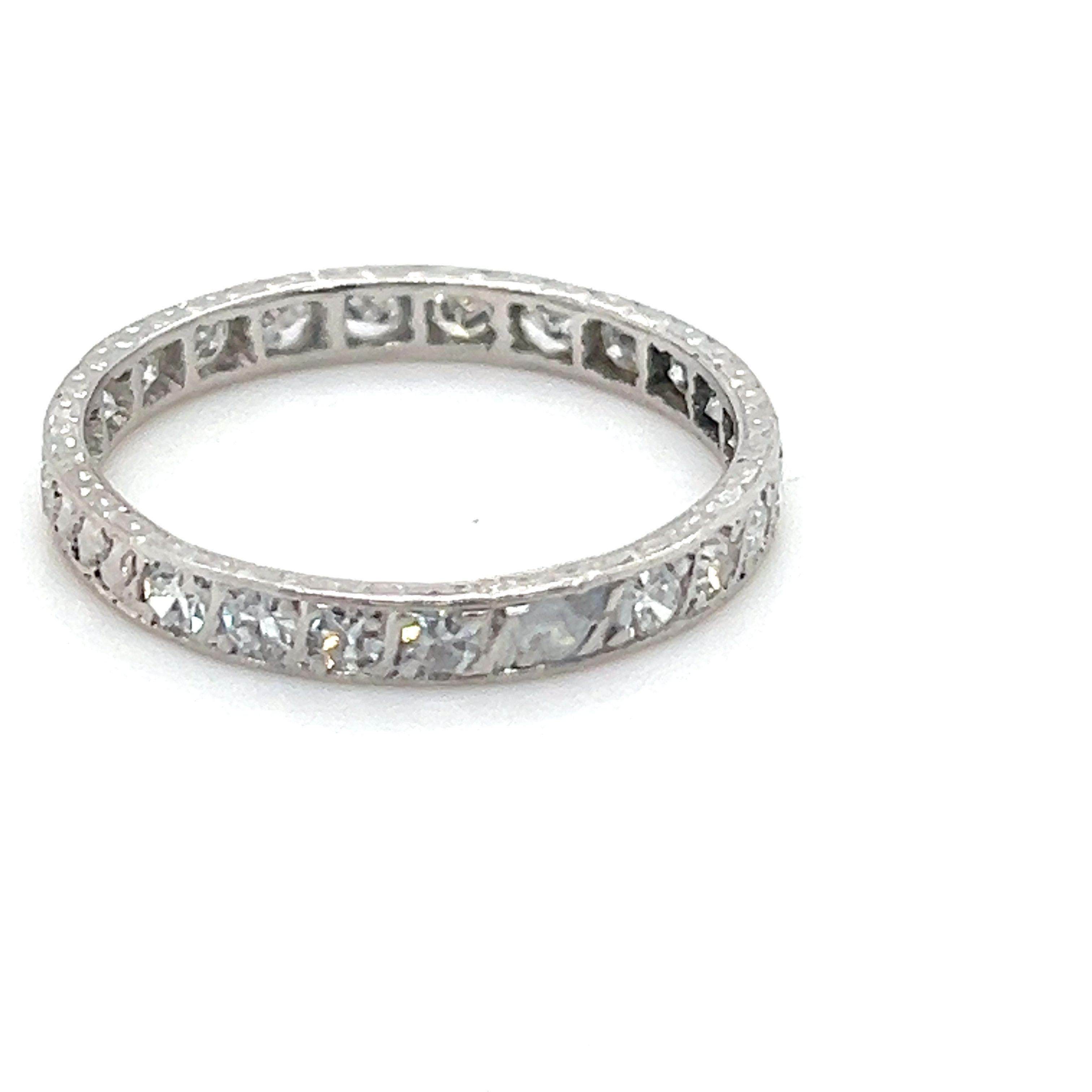 Women's Bespoke Full Circle Diamond Wedding Ring 0.88ct For Sale