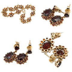 Bespoke Garnet 18 Karat Gold Bracelet and Earrings