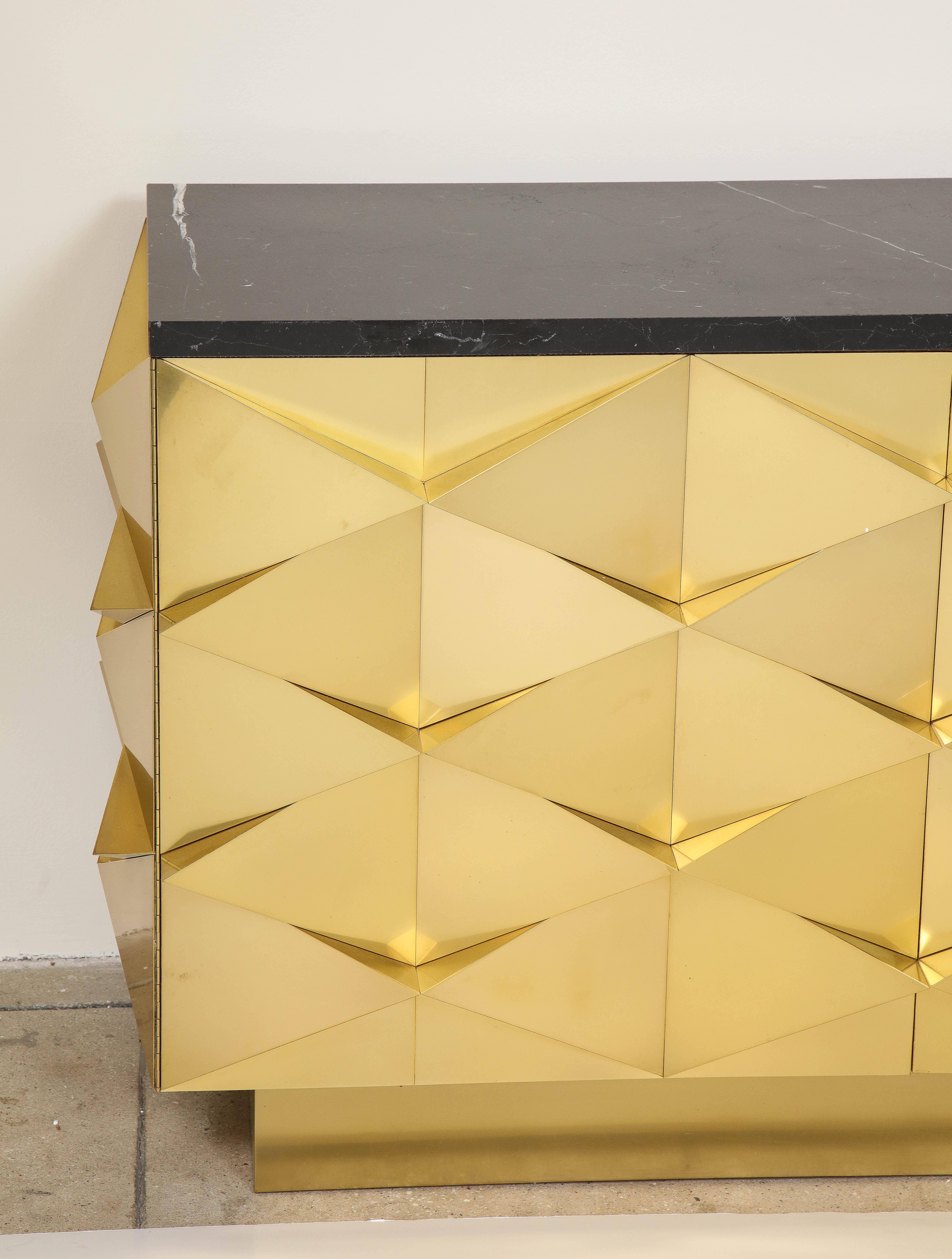 Hand-Crafted Geometric Lacquered Brass and Black Marquina Marble Top Sideboard, Italy, 2022 For Sale
