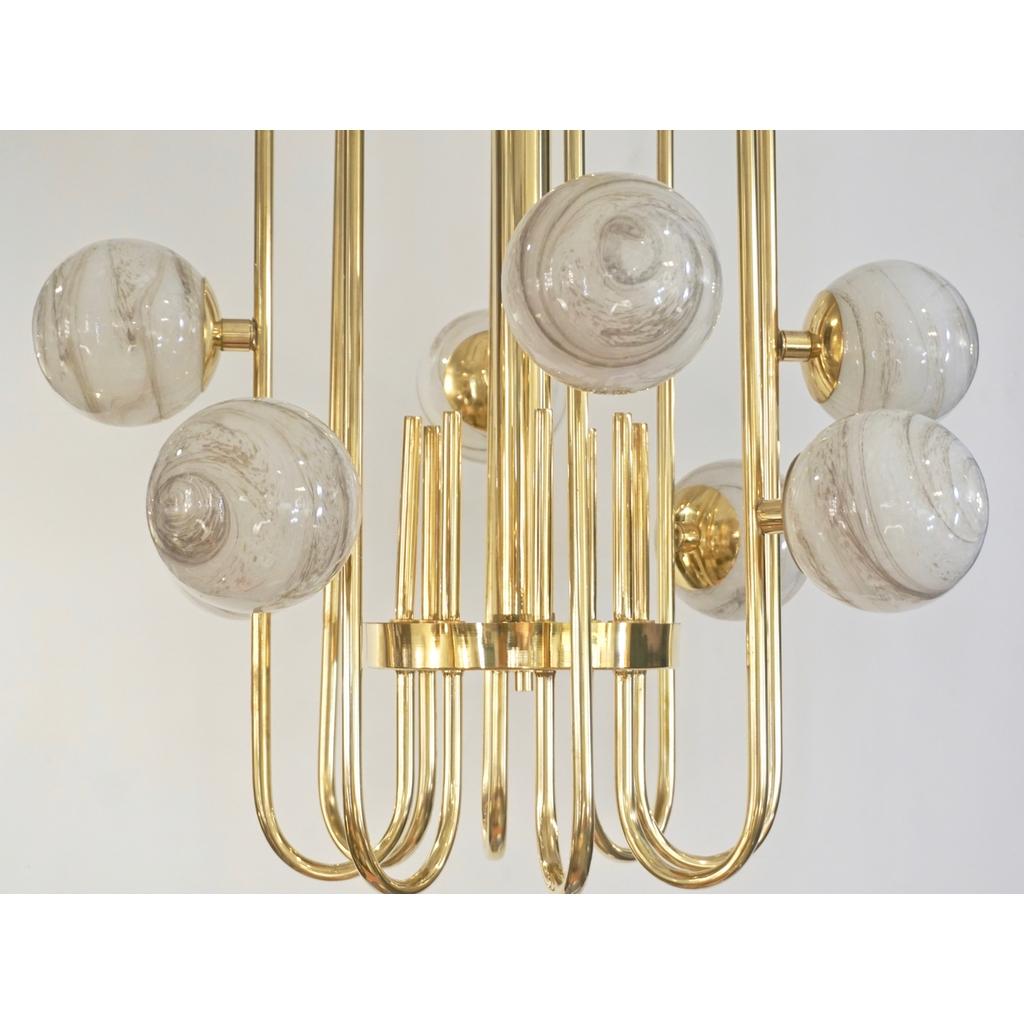 Bespoke Italian Alabaster White Murano Glass Brass Curved Globe Chandelier In New Condition For Sale In New York, NY