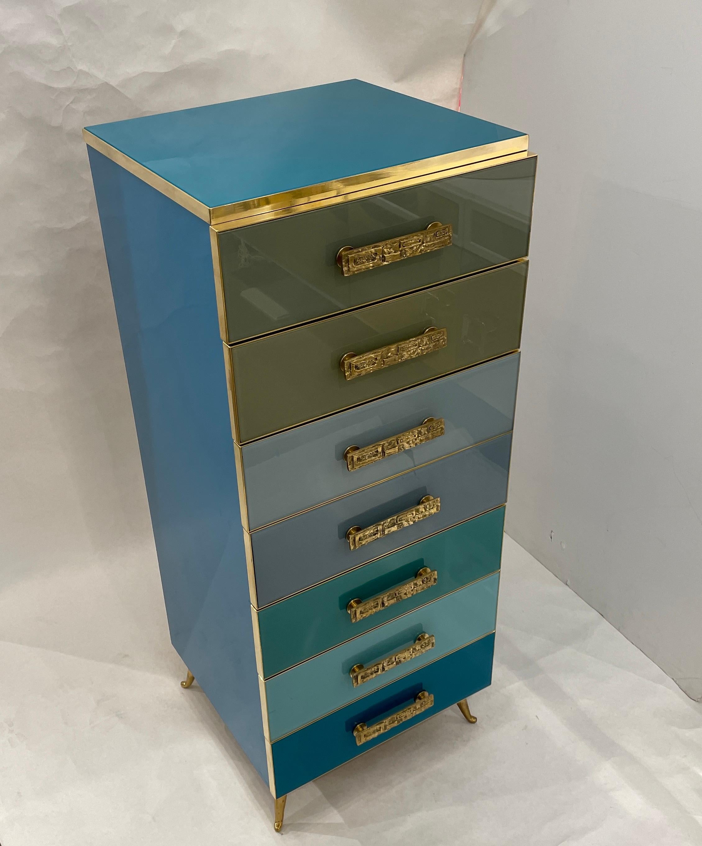 Commode Semainier italienne Art Déco sur mesure à 7 tiroirs en verre bleu taupe gris en vente 2