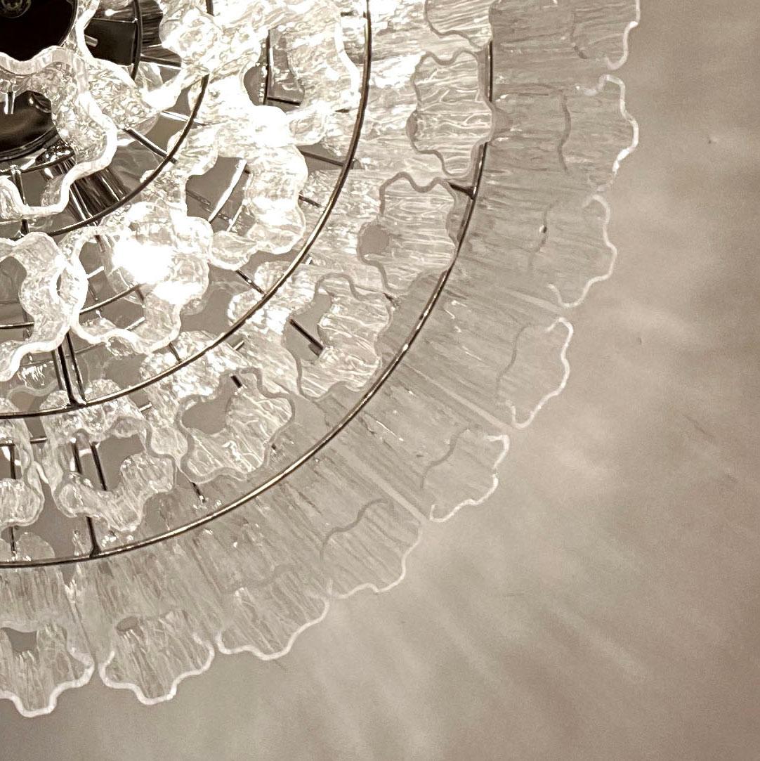 XXIe siècle et contemporain Lustre moderne italien sur mesure de conception Art Déco en cristal, verre de Murano et nickel en vente