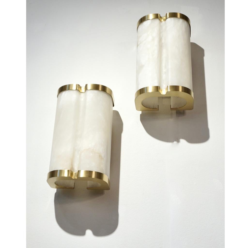 Contemporary Bespoke Italian Art Deco Style Cream White Alabaster Pair of Brass Edged Sconces For Sale