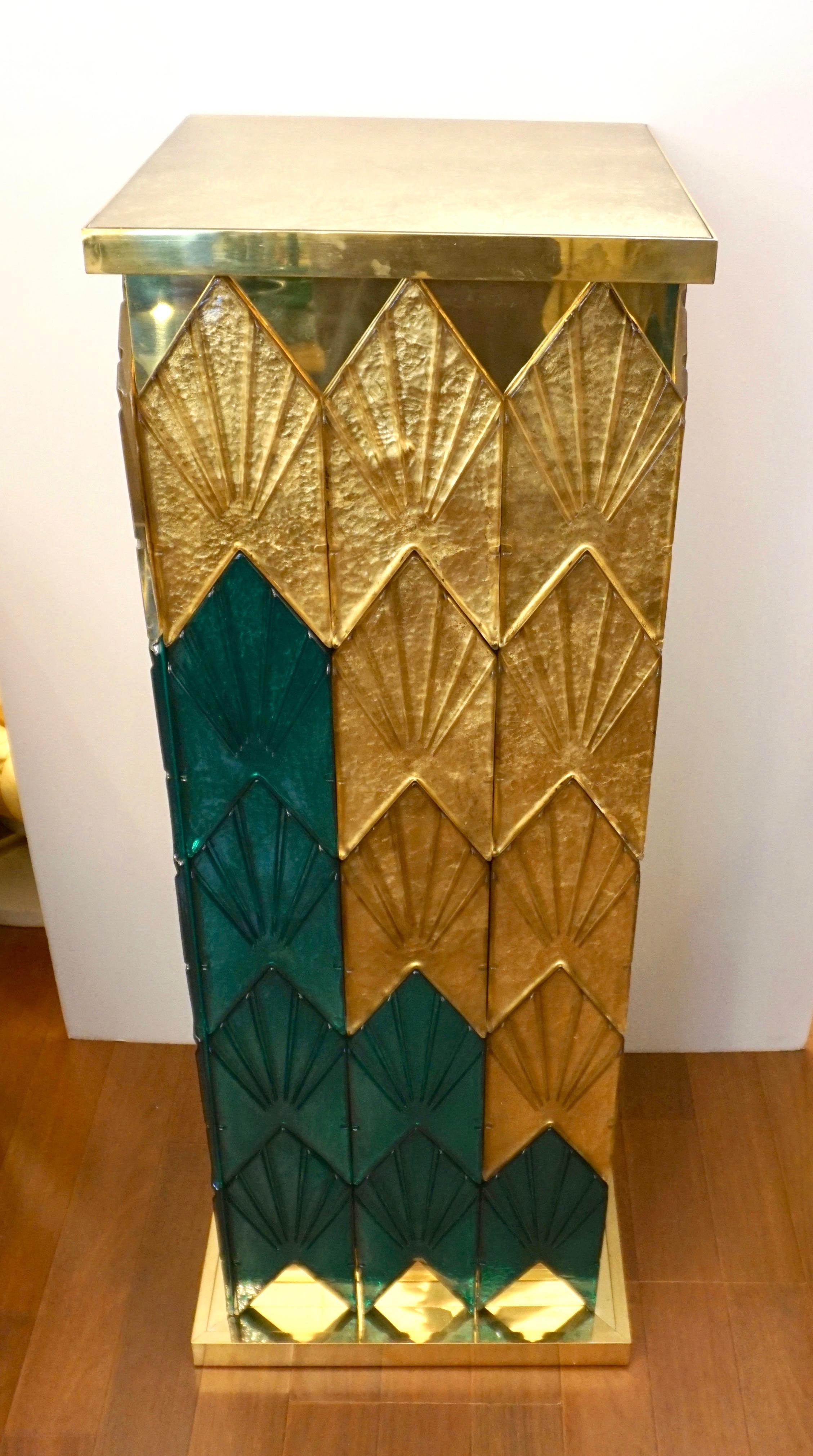 Bespoke Italian Art Deco Style Green Gold Murano Glass Brass and Wood Pedestals For Sale 3