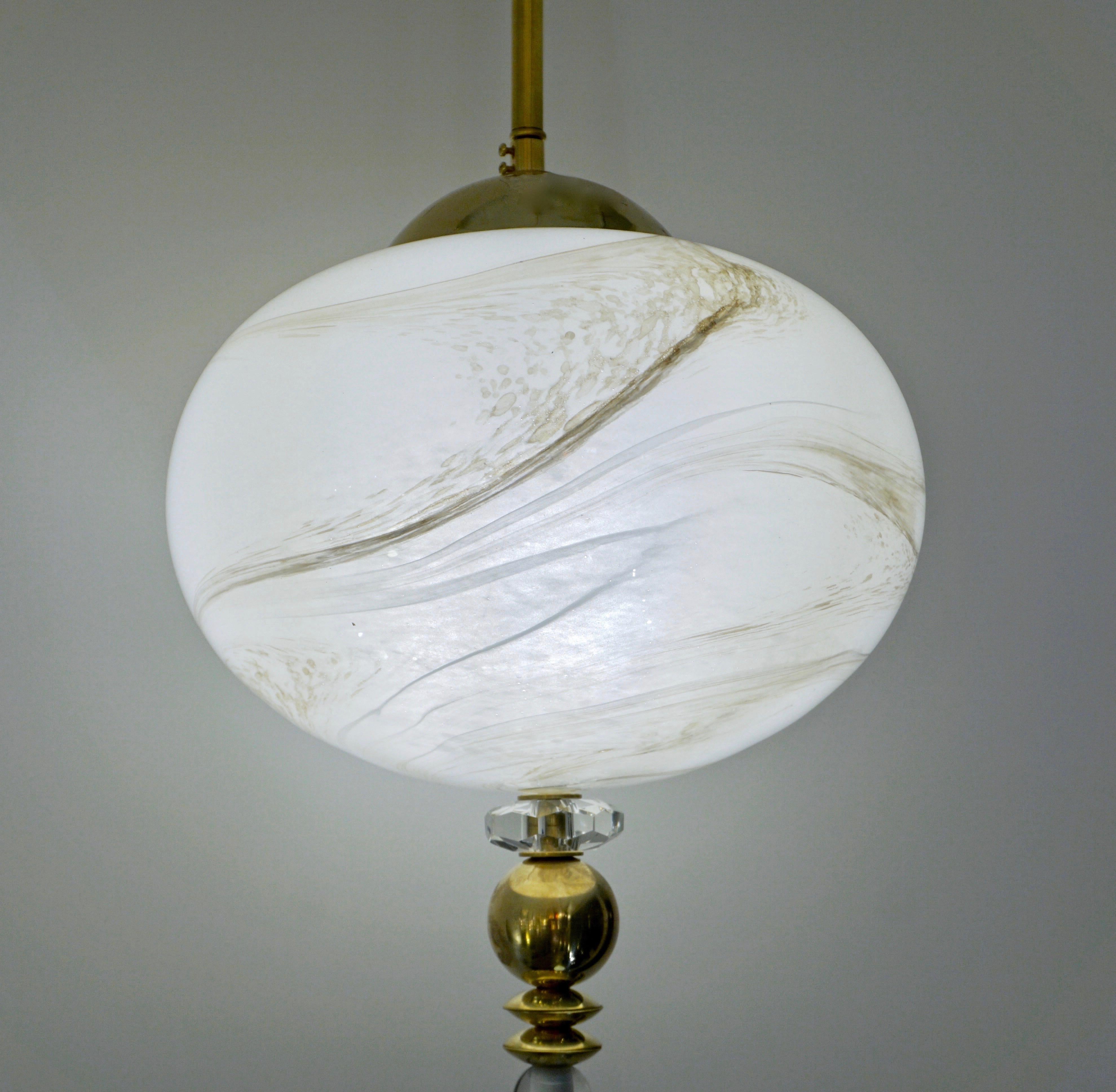 Bespoke Italian Brass and Cream White Alabaster Murano Glass Oval Pendant Light For Sale 4