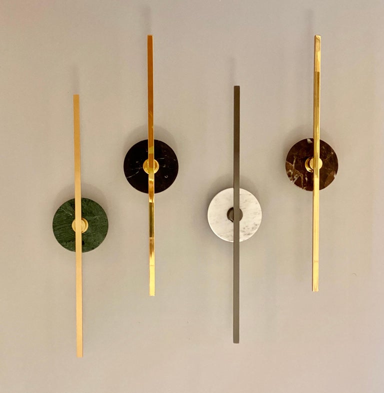 Bespoke Italian Minimalist Brown Marble Satin Brass Vertical / Horizontal Sconce In New Condition For Sale In New York, NY