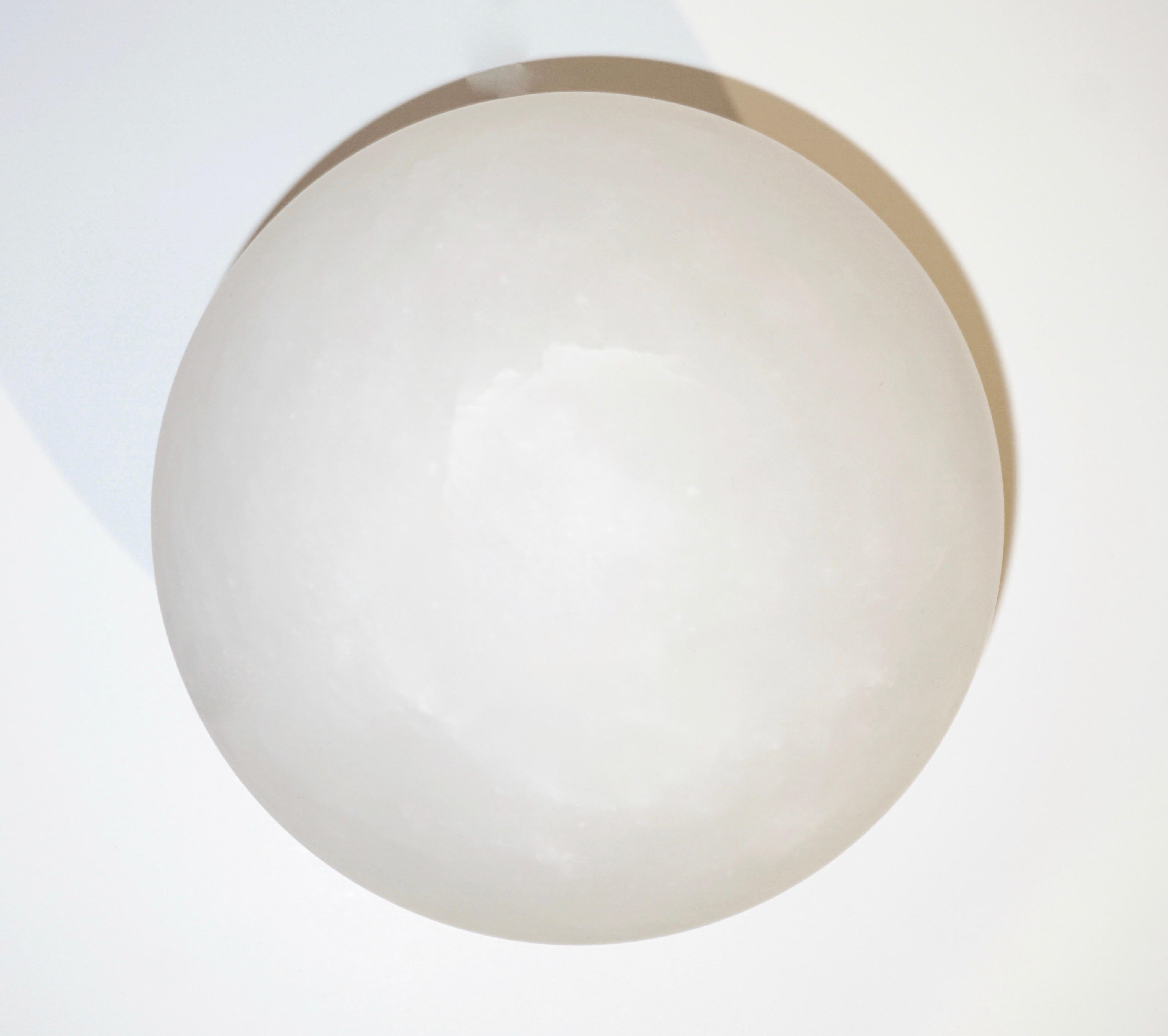 Bespoke Italian Minimalist White Alabaster Moon Wireless Round Table/Desk Lamp For Sale 1