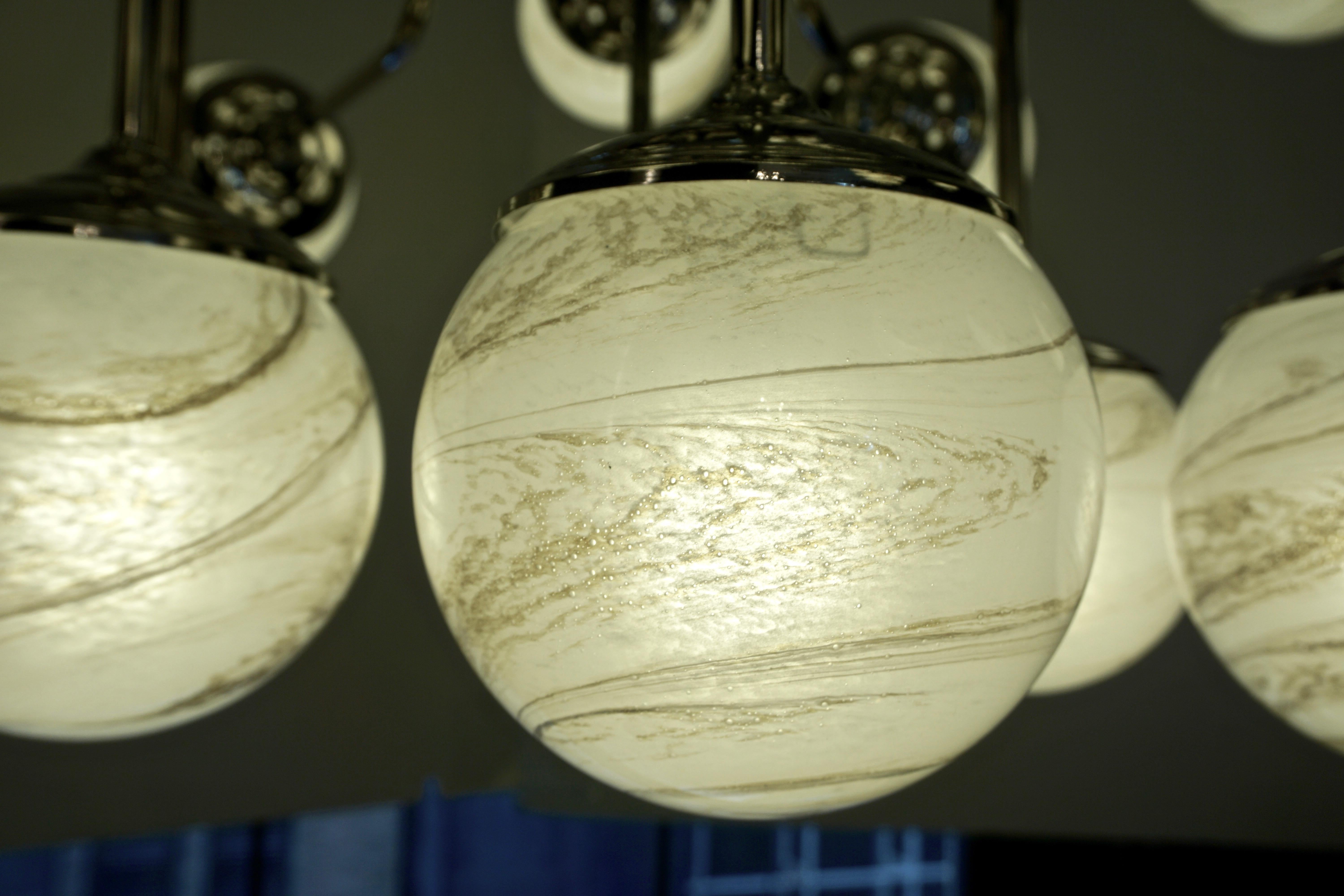 Bespoke Italian Modern 24-Light Alabaster Murano Glass Custom Nickel Chandelier For Sale 8