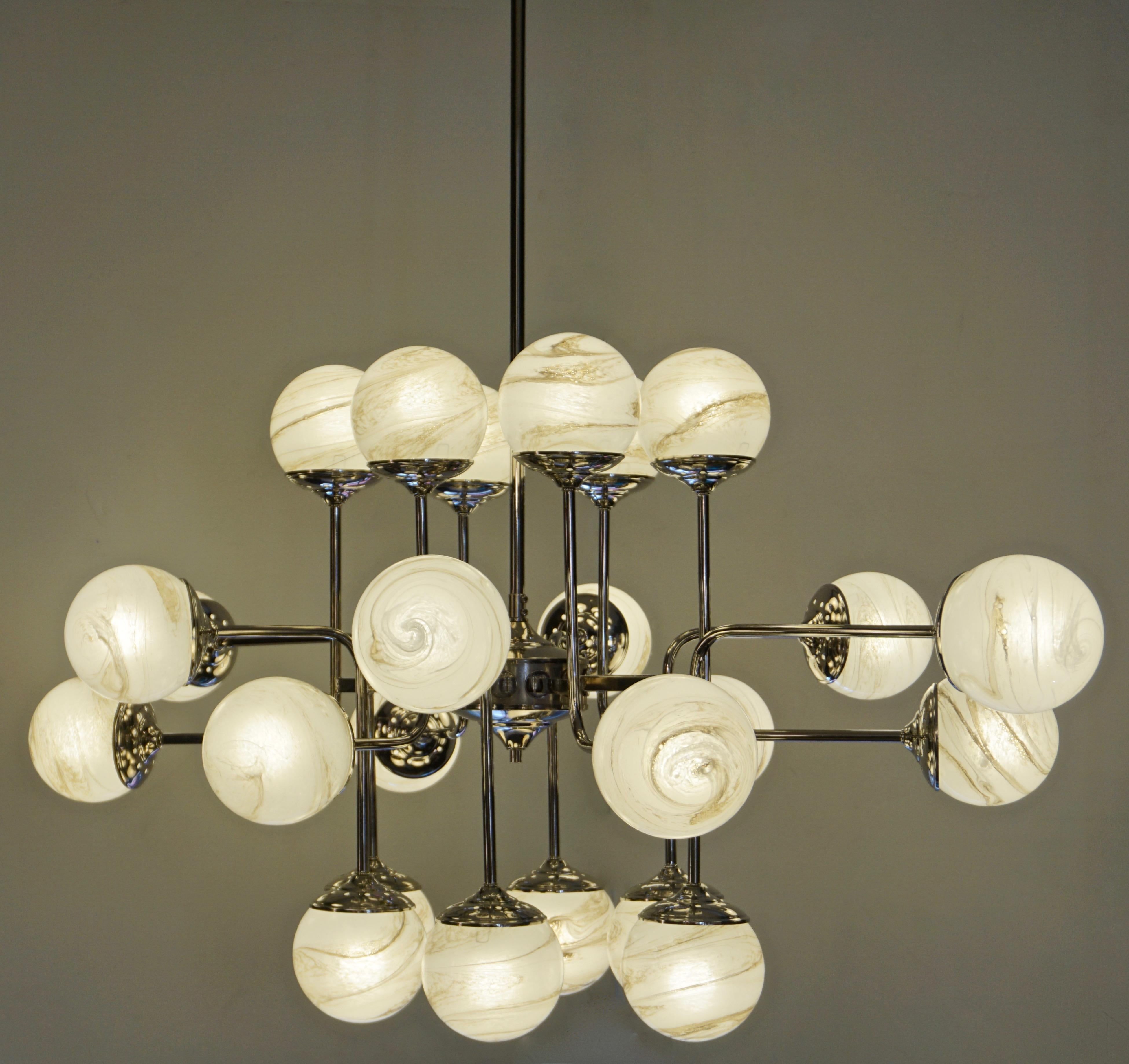 Bespoke Italian Modern 24-Light Alabaster Murano Glass Custom Nickel Chandelier For Sale 10