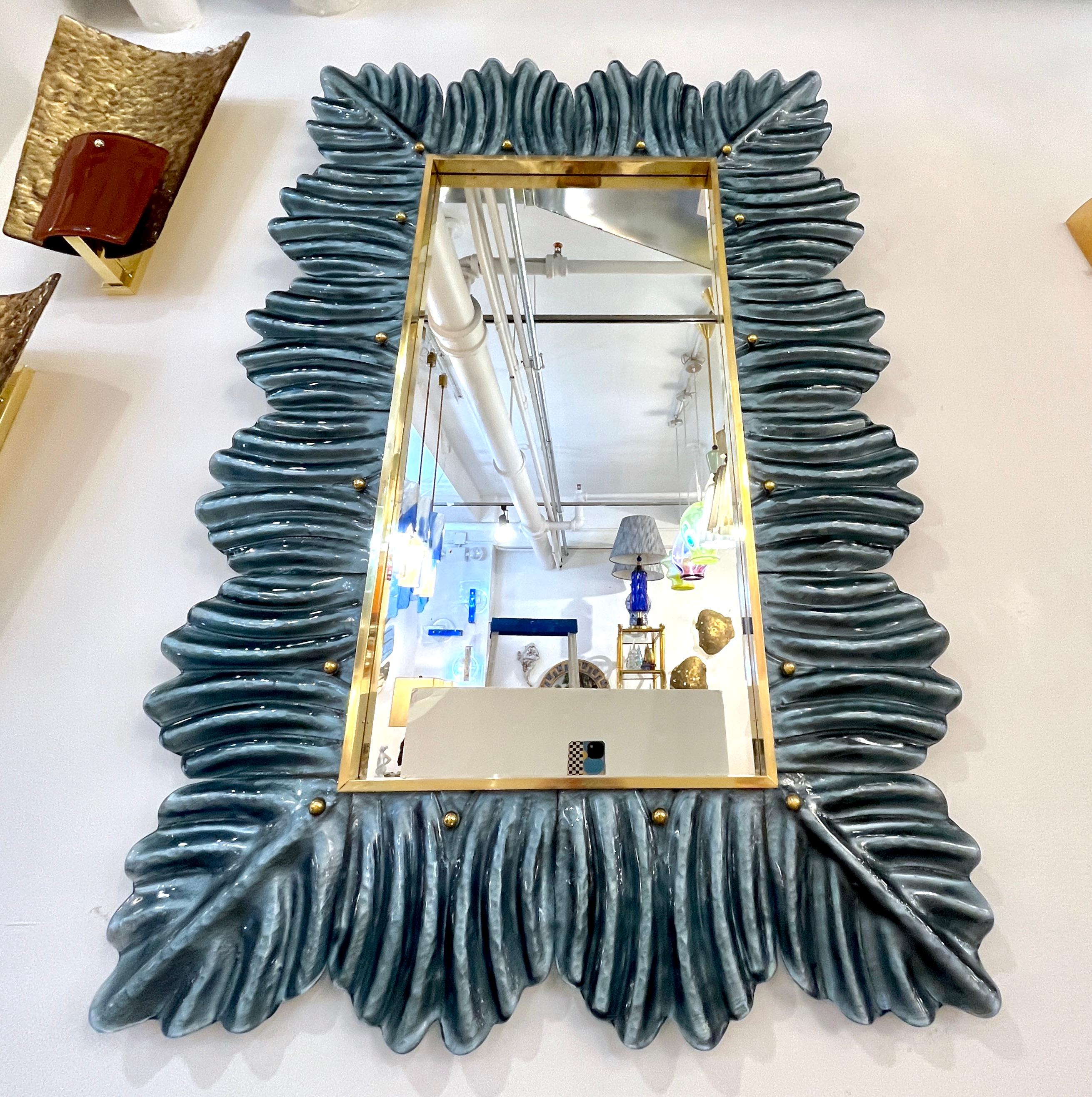 Miroir en verre de Murano, laiton, sur mesure, italien, moderne, Leaf Design Avio Silver Blue en vente 2