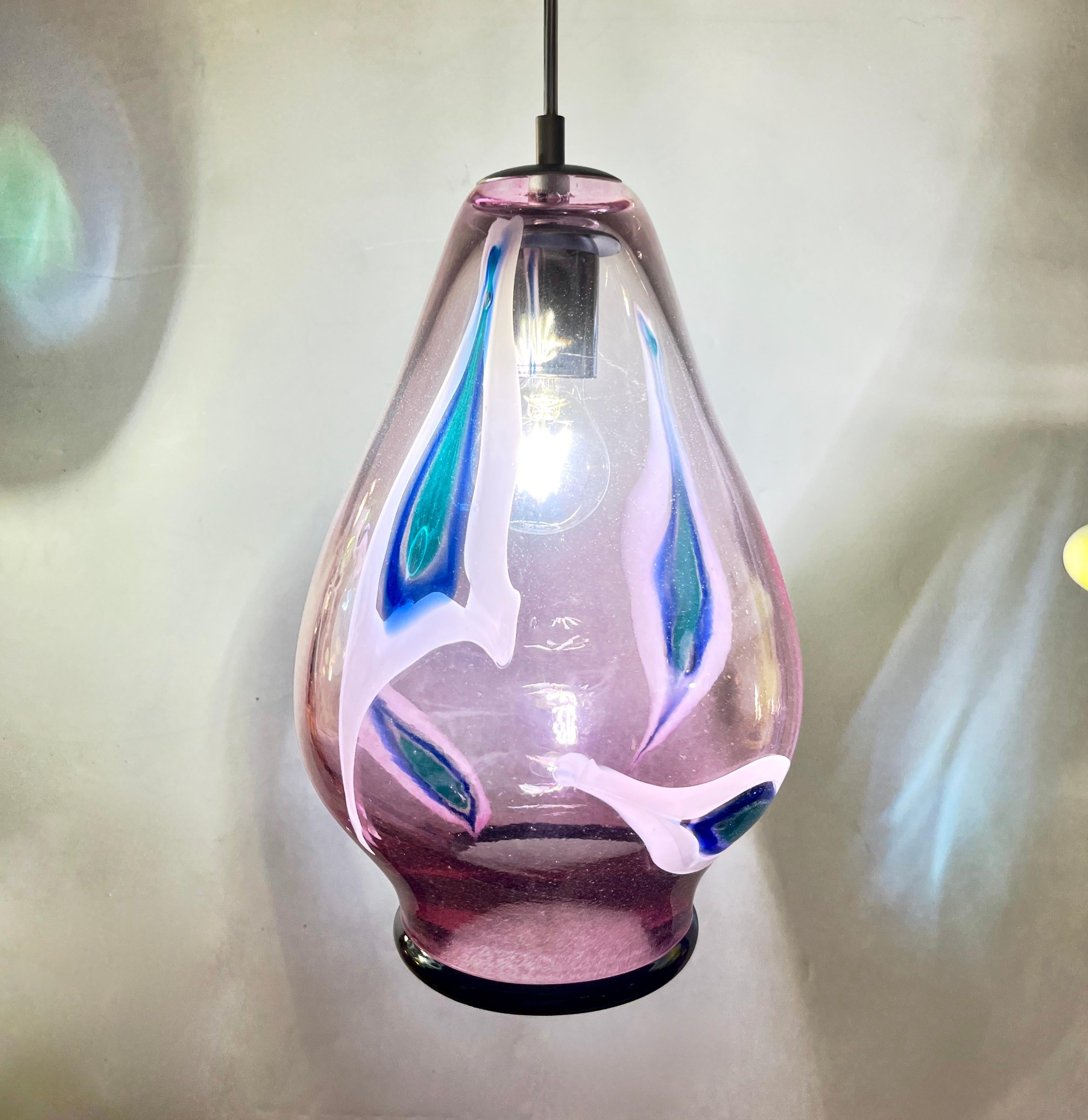 Hand-Crafted Bespoke Italian Organic Purple Black White Tulip Murano Glass Pendant Light For Sale