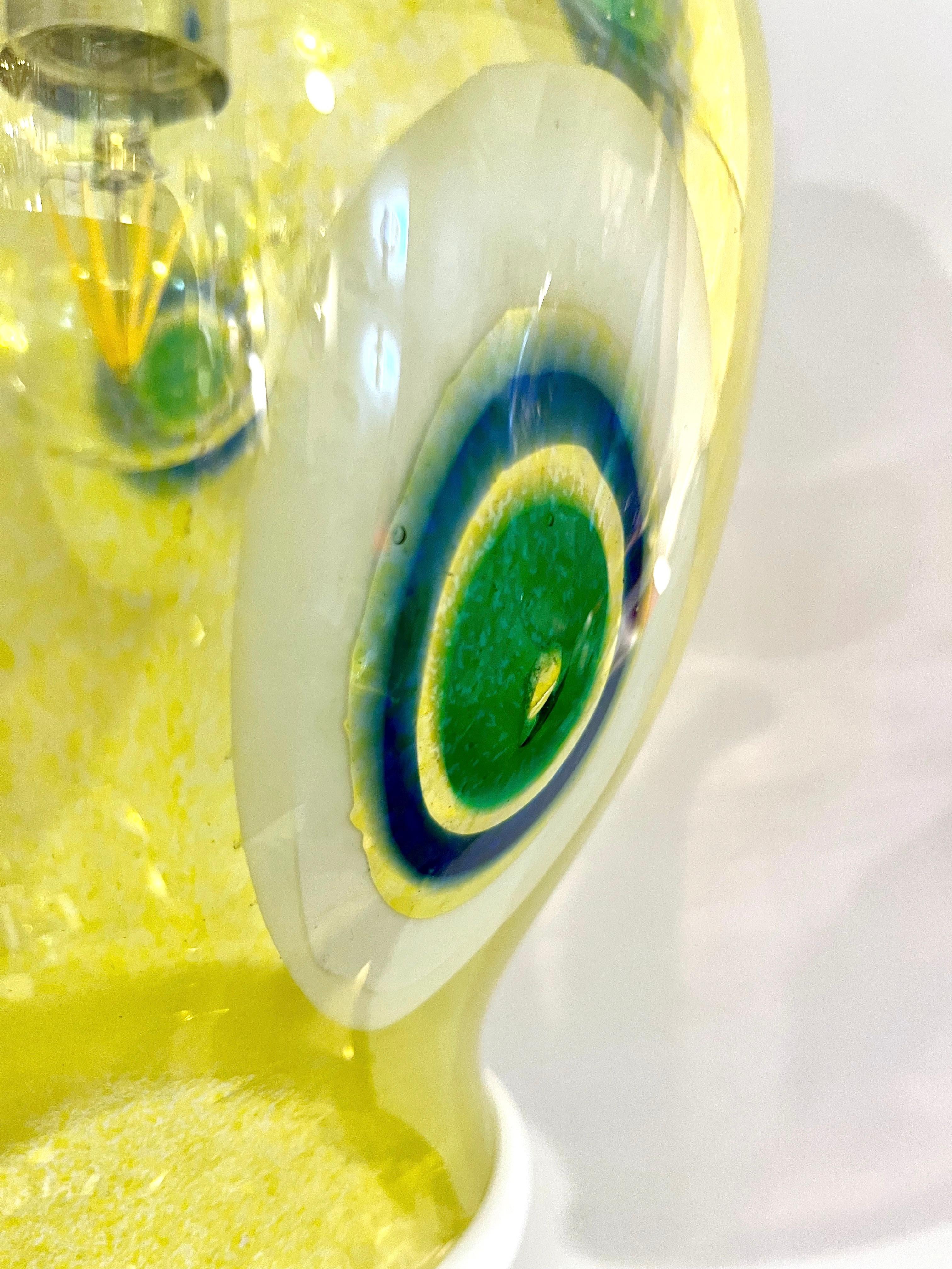 Bespoke Italian Organic Yellow Green White Tulip Murano Glass Pendant Light In Excellent Condition For Sale In New York, NY