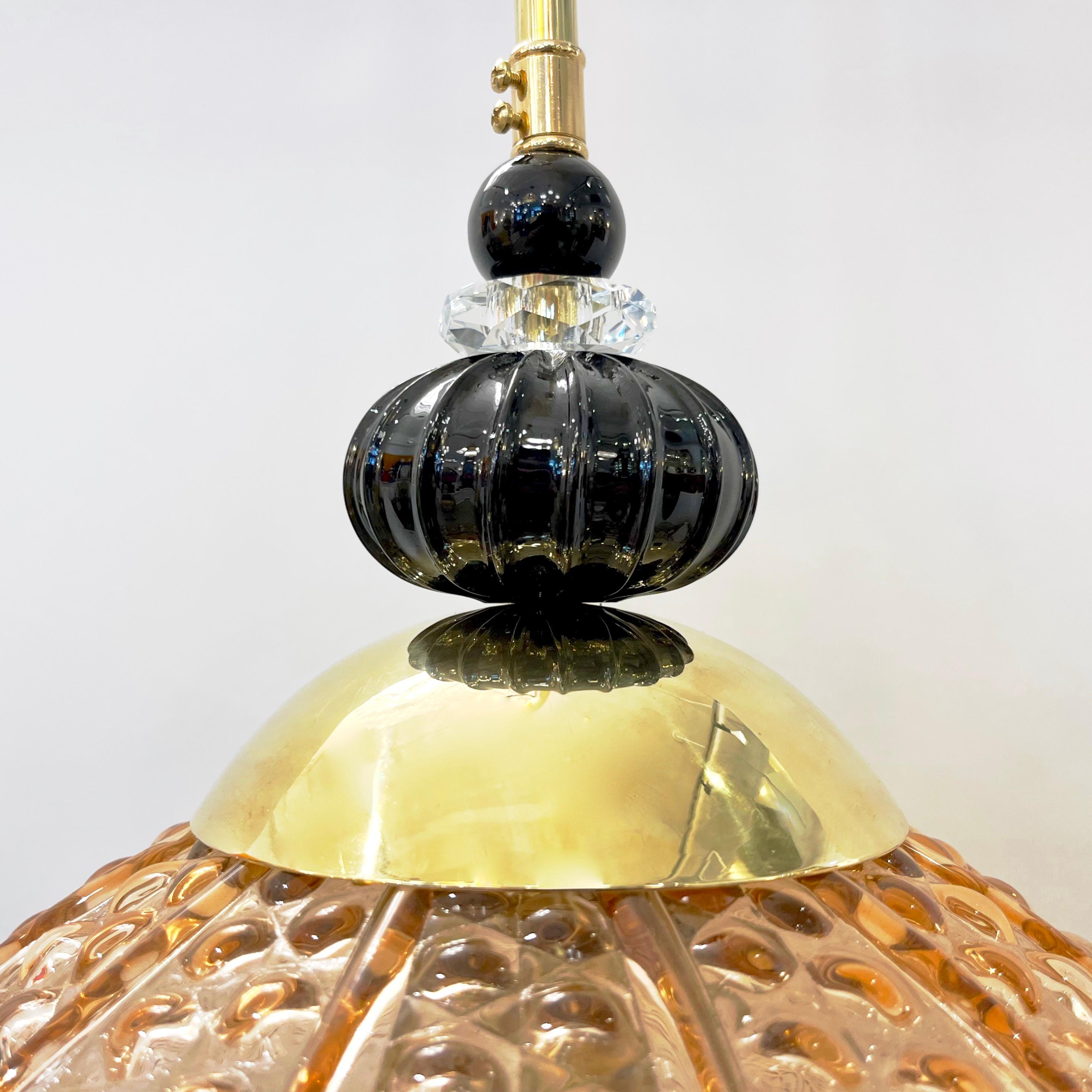 Fait main Lampe à suspension ovale italienne sur mesure en verre de Murano et cristal noir et rose avec œufs en vente