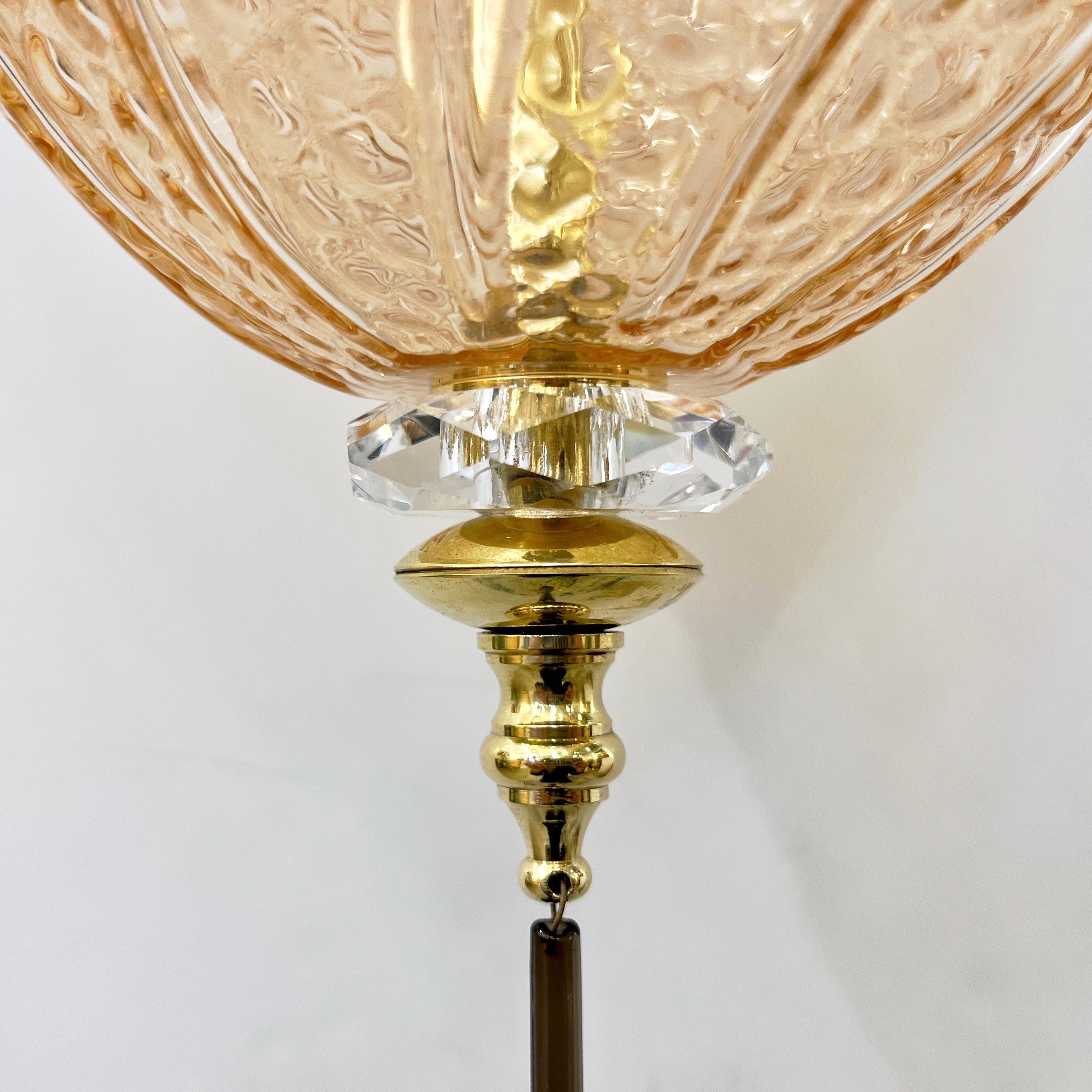 XXIe siècle et contemporain Lampe à suspension ovale italienne sur mesure en verre de Murano et cristal noir et rose avec œufs en vente