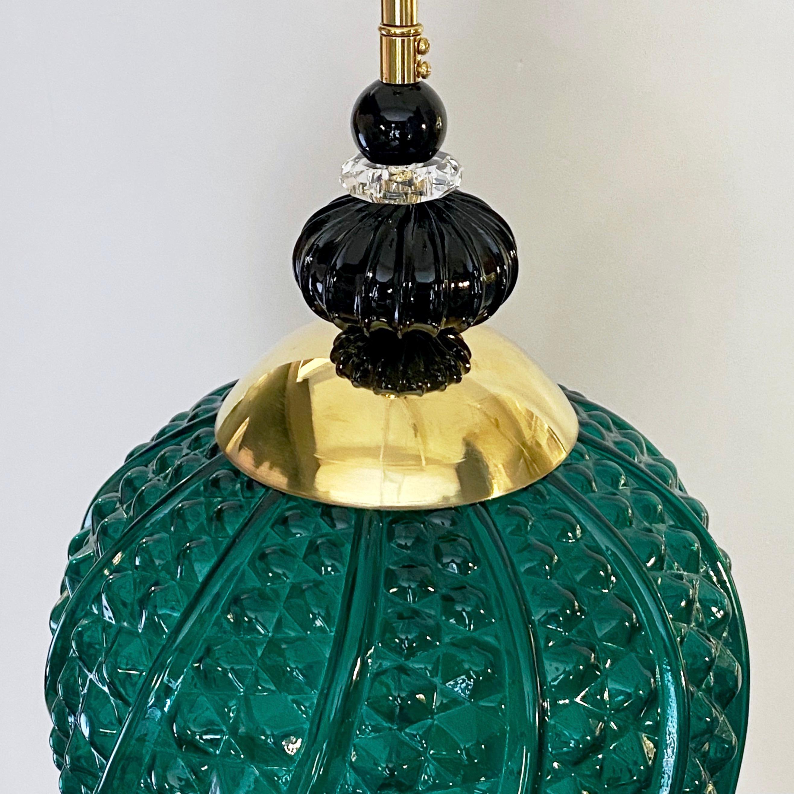 Bespoke Italian Oval Black Crystal Green Murano Glass Brass Egg Pendant Light In New Condition For Sale In New York, NY