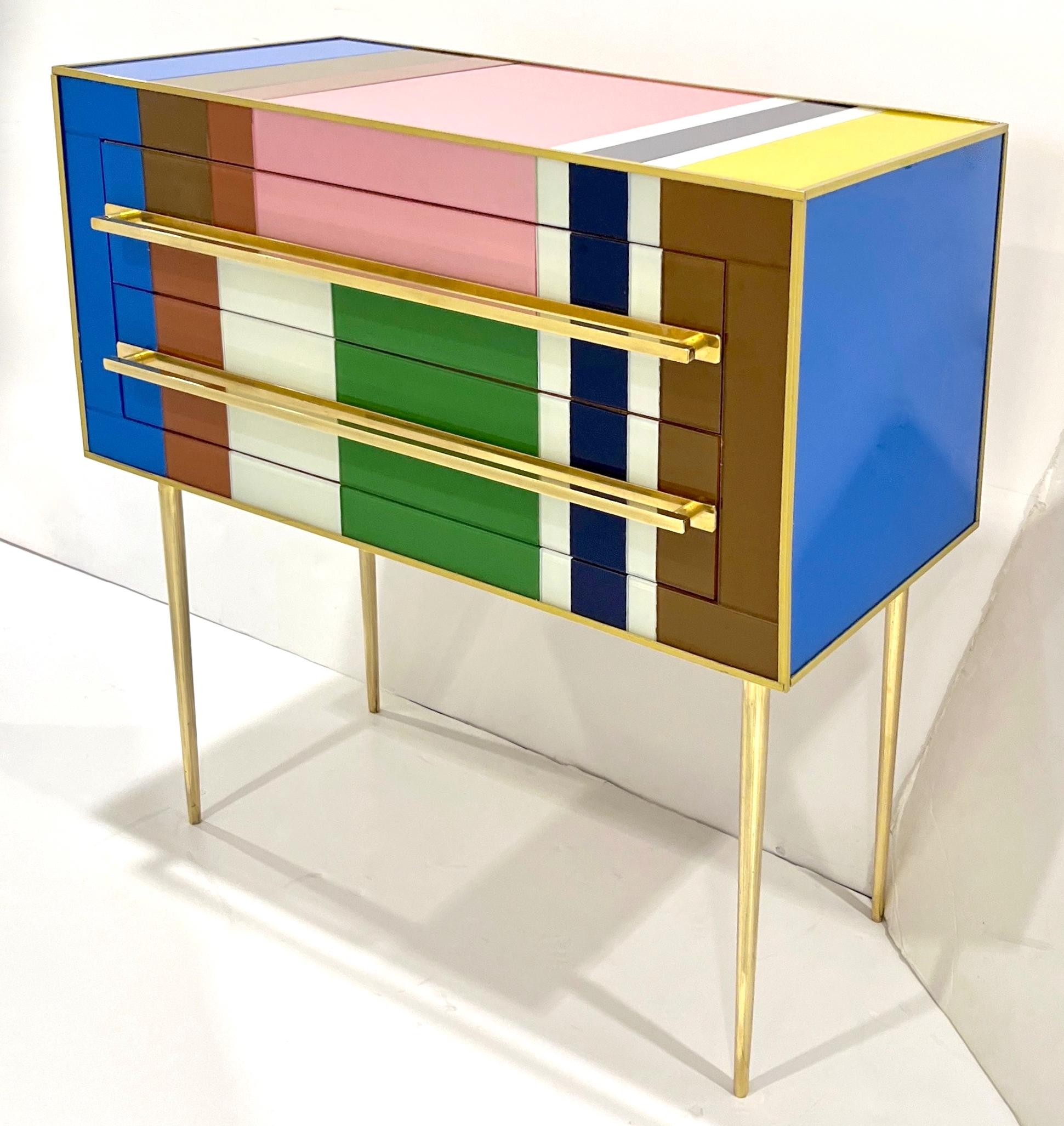 Pareja de cómodas / mesas auxiliares italianas a medida de estilo Mondrian Azul Verde Amarillo en venta 2