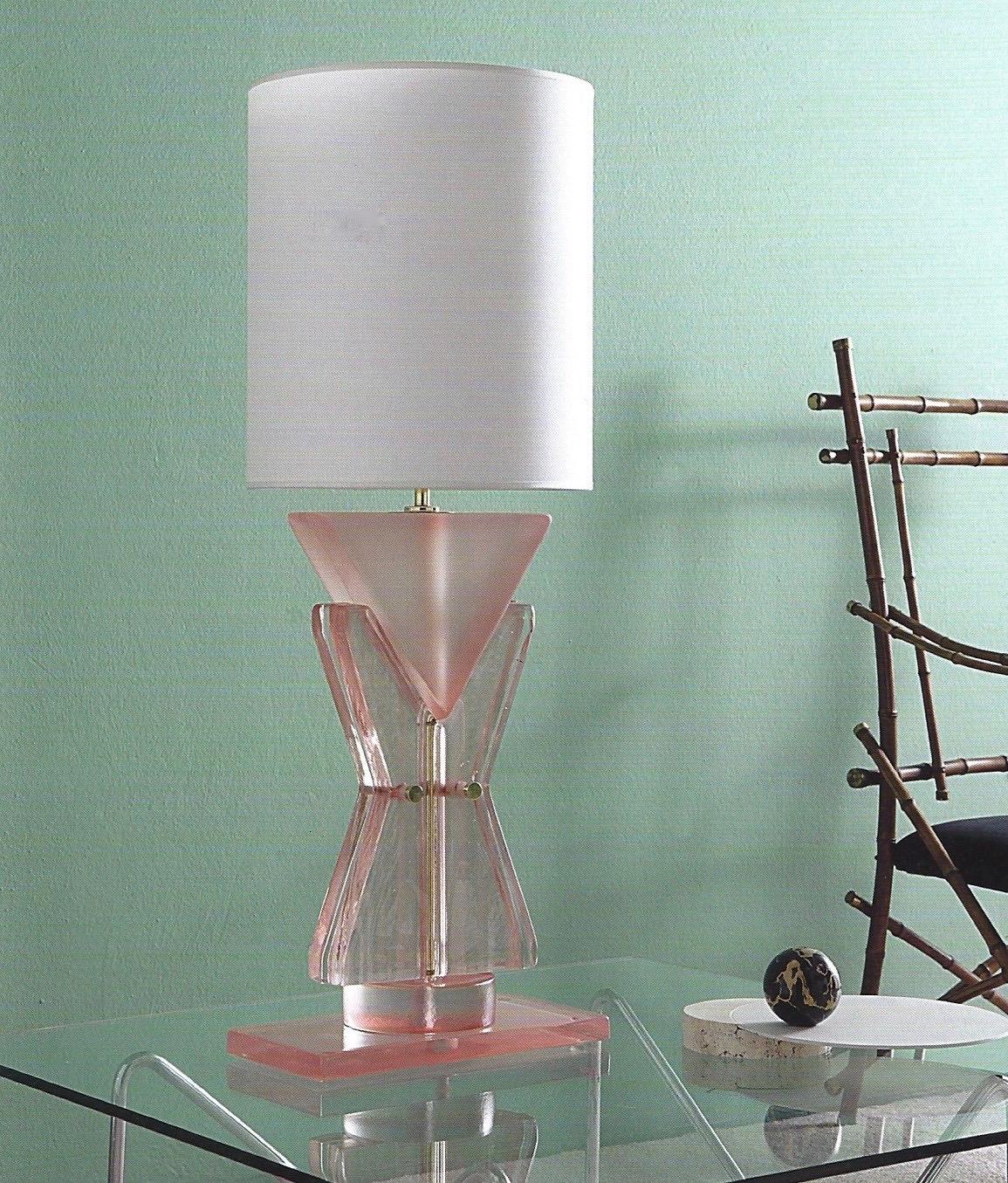 Lampe de bureau italienne sur mesure de style post-moderne en verre de Murano rose et rose, de couleur géométrique en vente 9