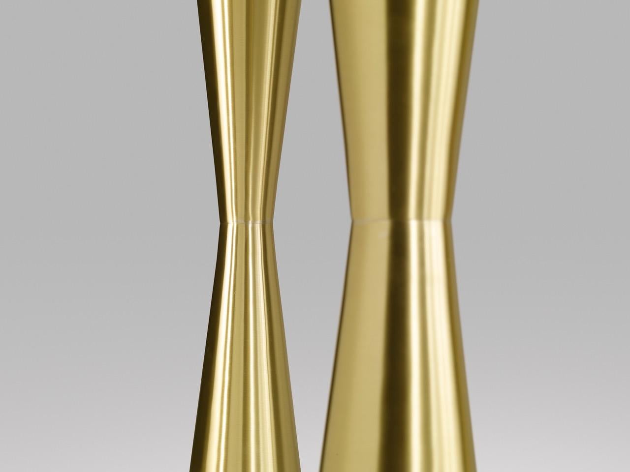 Organic Modern Bespoke Italian Satellite Honey Gold Onyx Oval Dining Table on Satin Brass Legs