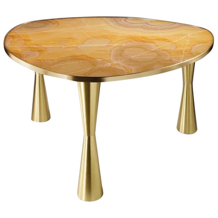 Bespoke Italian Satellite Honey Gold Onyx Oval Dining Table on Satin Brass Legs For Sale