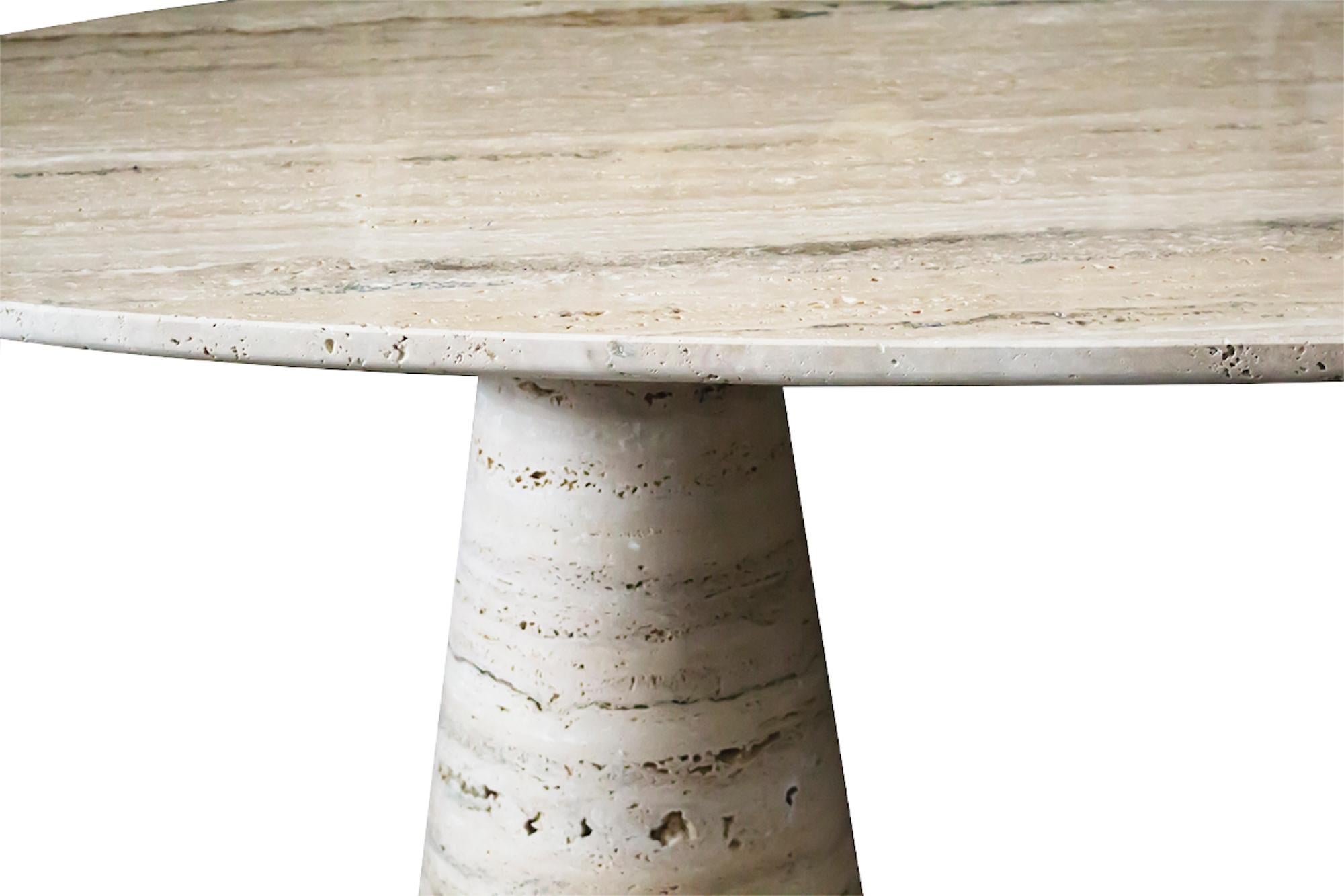 Bespoke Italian Travertine Oval Dining Table In New Condition For Sale In London, London