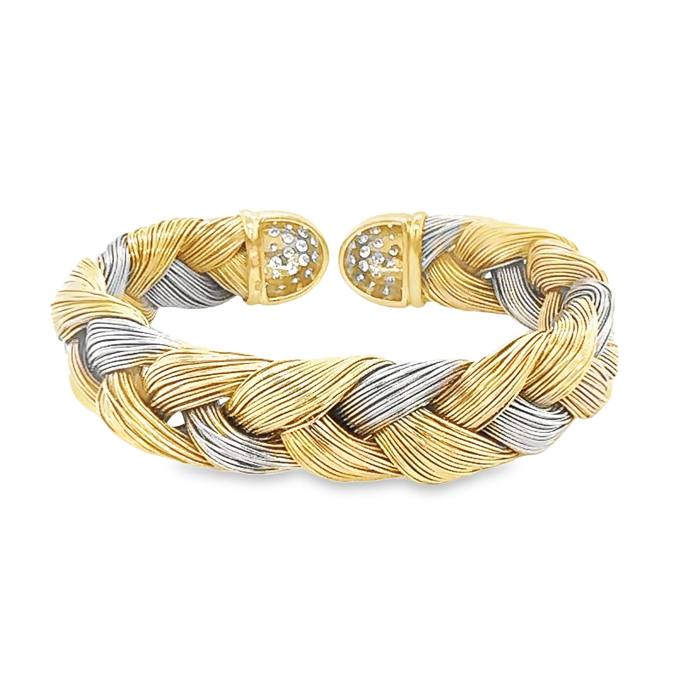 Taille ronde Bracelet italien 18k en or bicolore et diamant tressé en vente