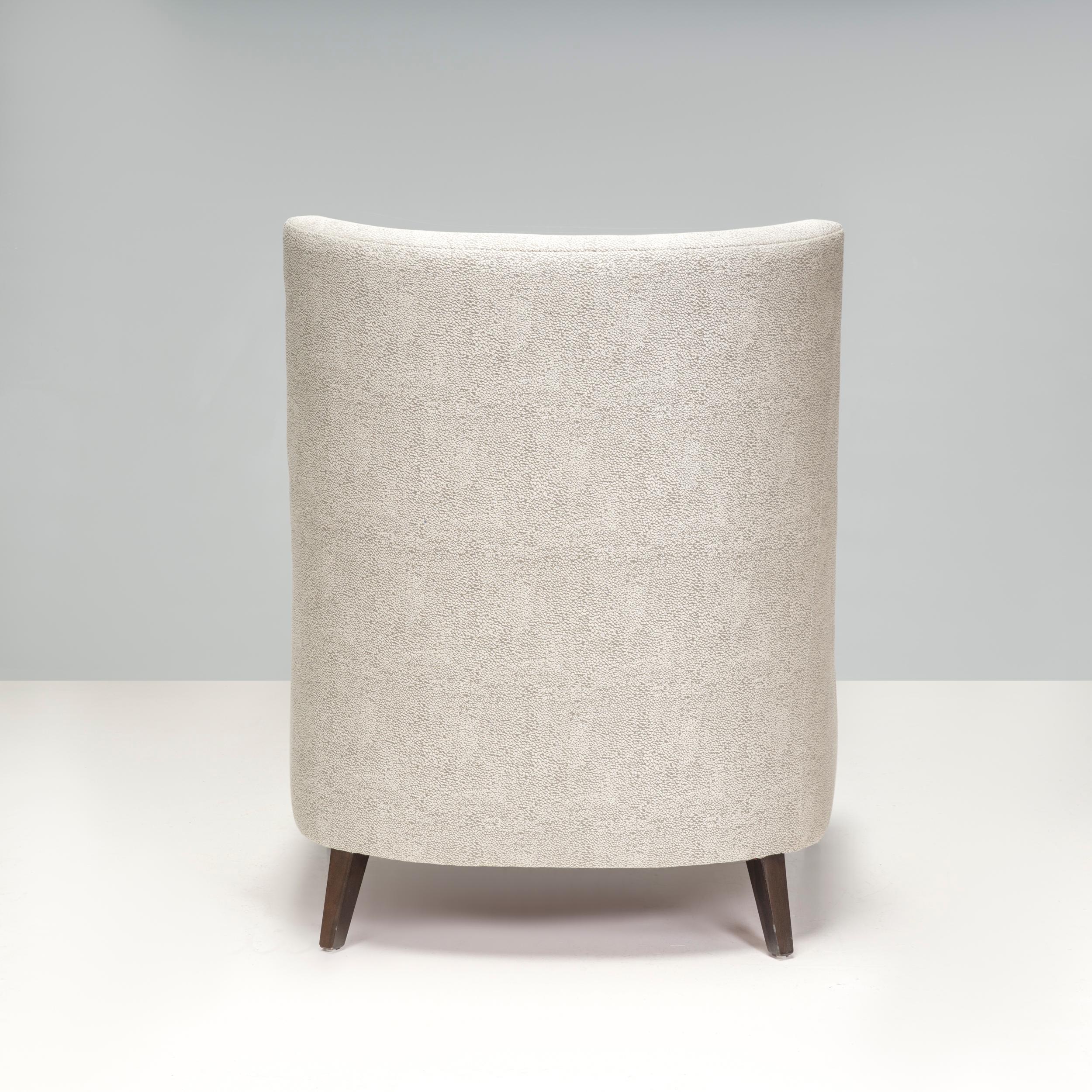 Bespoke Light Grey Hochlehner Sessel im Zustand „Hervorragend“ im Angebot in London, GB