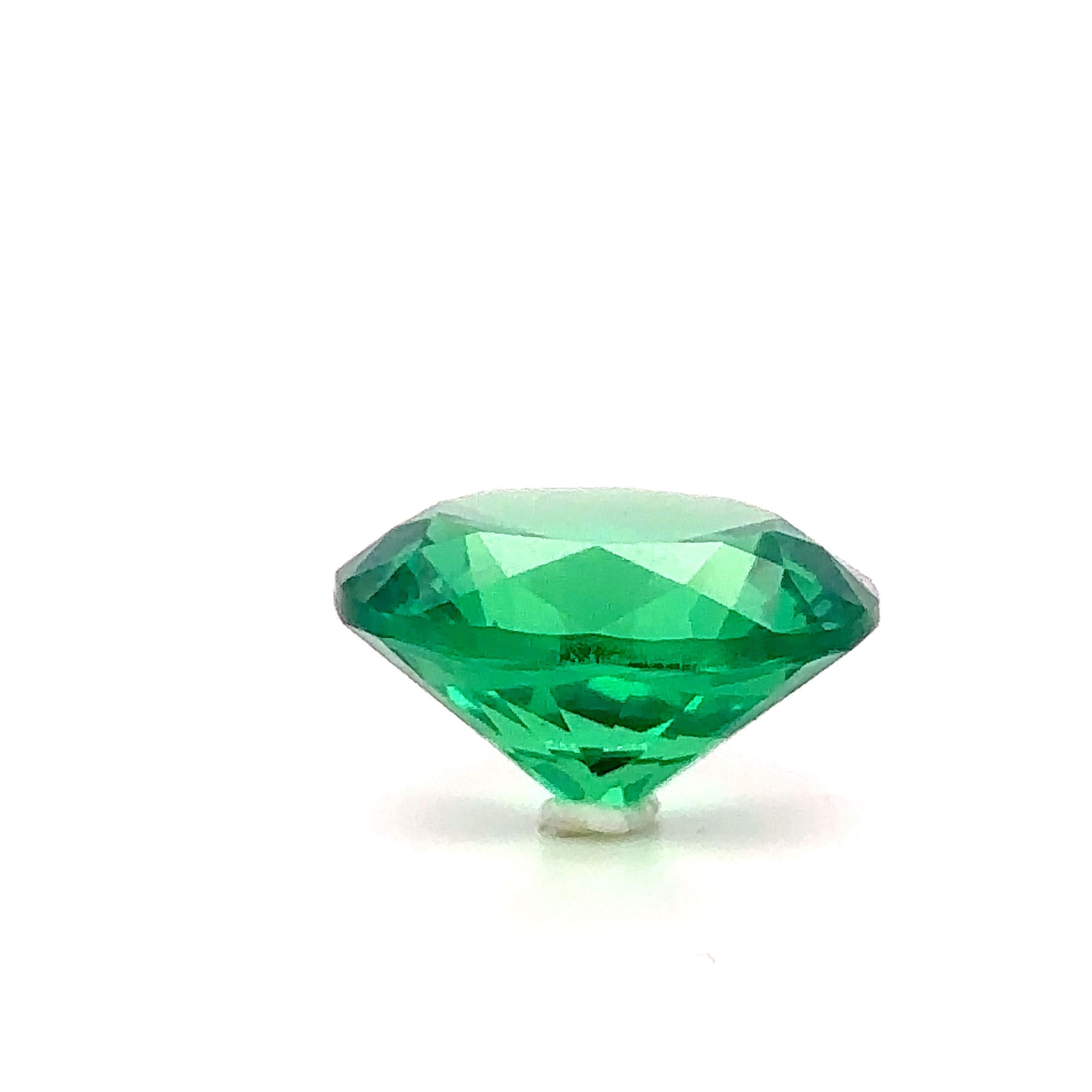Bespoke Loose Rare Green Yttrium Aluminium Garnet 18.87ct For Sale 1