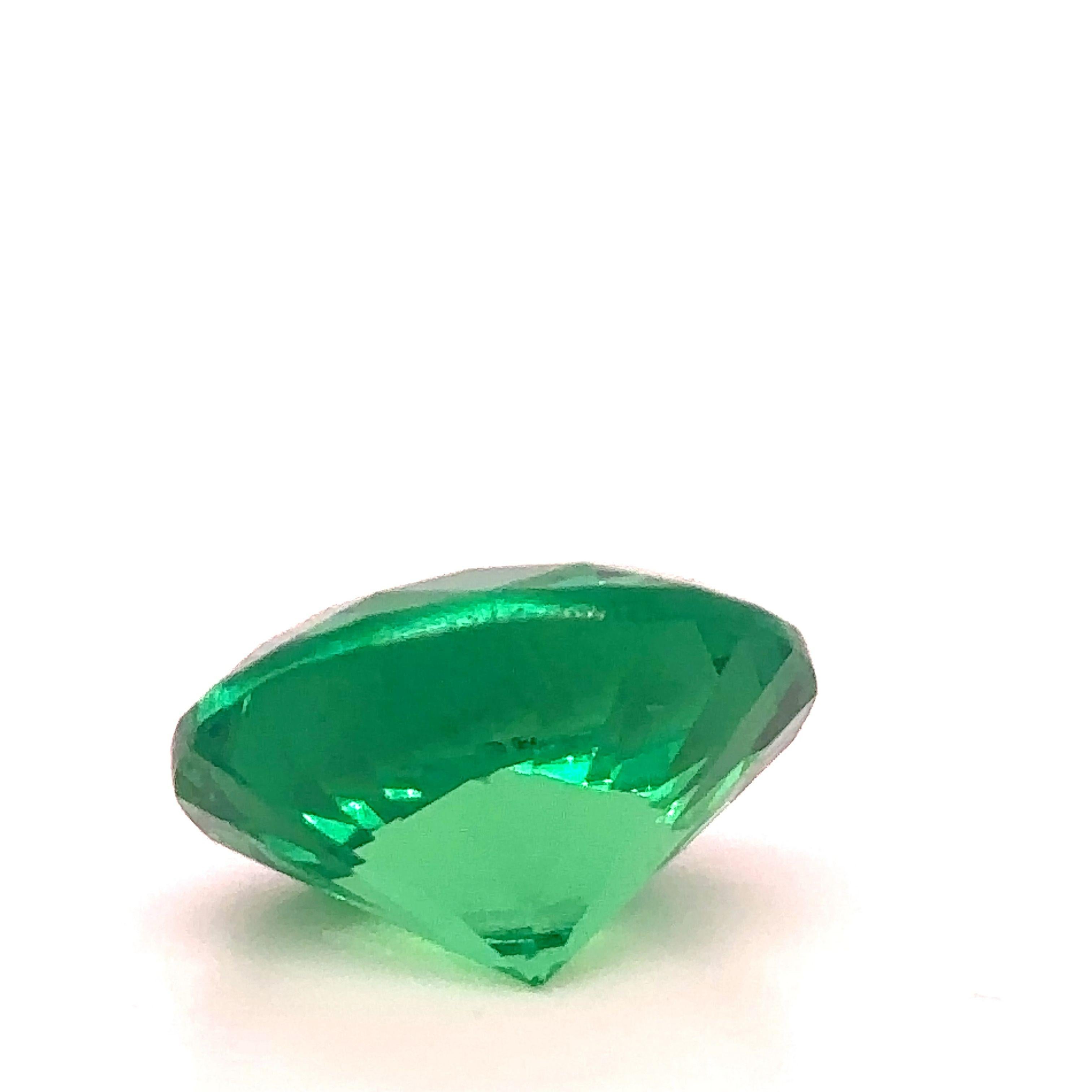 Bespoke Loose Rare Green Yttrium Aluminium Garnet 18.87ct For Sale 3