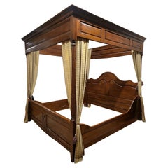 Letto a baldacchino su misura Made in France Country French The Provence Collection King Canopy Bed