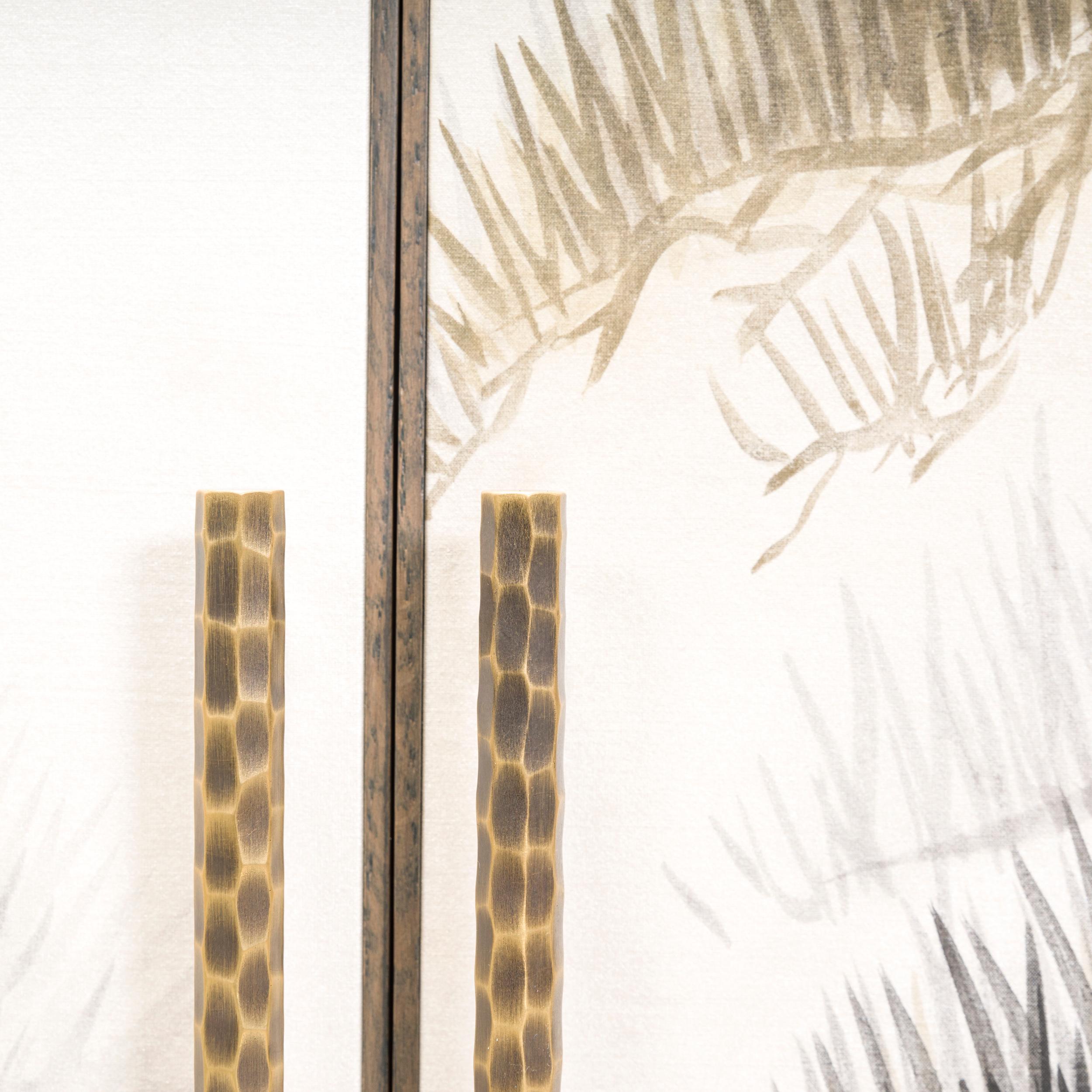 Soie Médiathèque sur mesure avec impression de soie orientale peinte à la main en vente