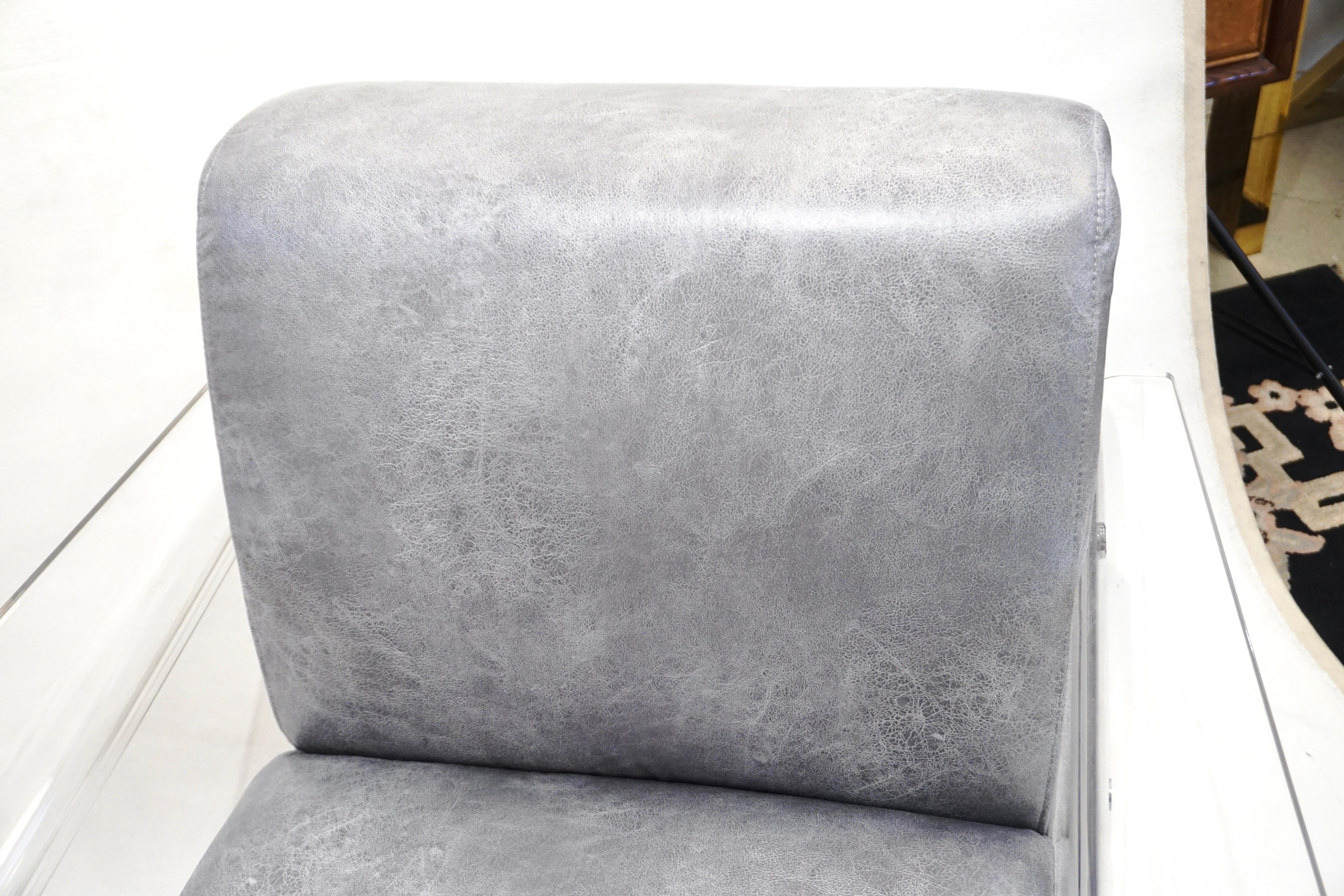 Contemporary Bespoke Modernist Lucite Acrylic Lounge Armchair in Light Gray Faux Leather
