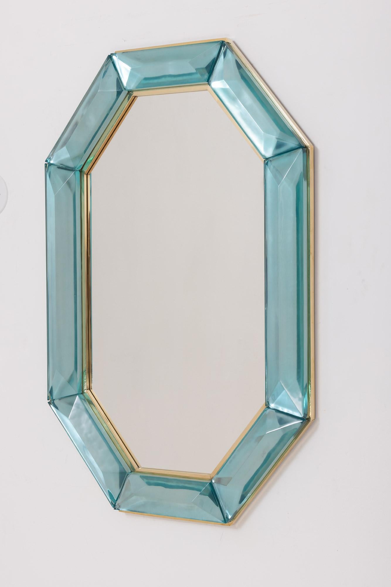 Bespoke Octagonal Tiffany Blue Murano Glass and Brass Mirror, in Stock In New Condition For Sale In Miami, FL
