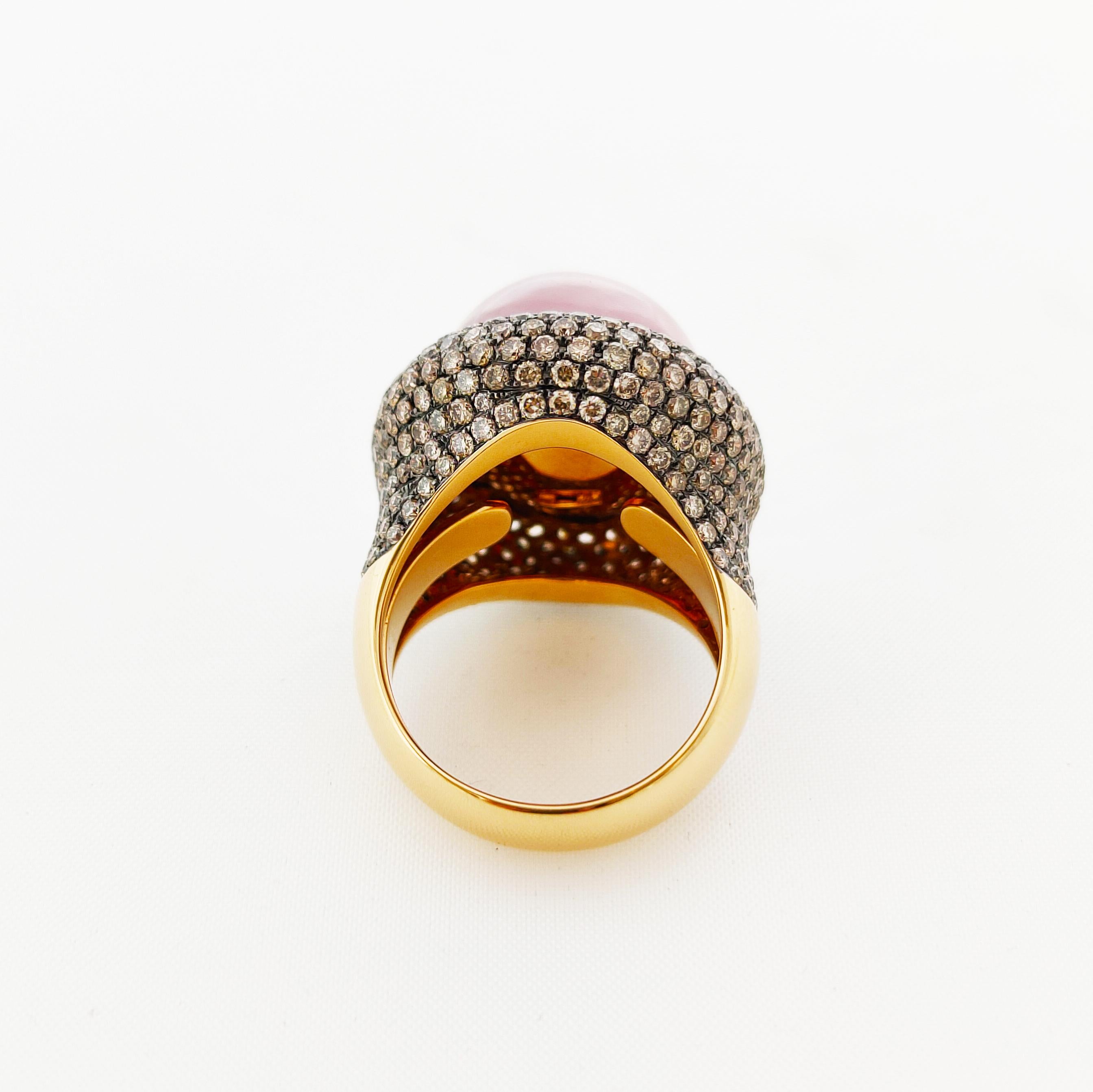 Women's Bespoke One-of-a-Kind Cocktail Ring with Rose Quartz and Diamonds For Sale