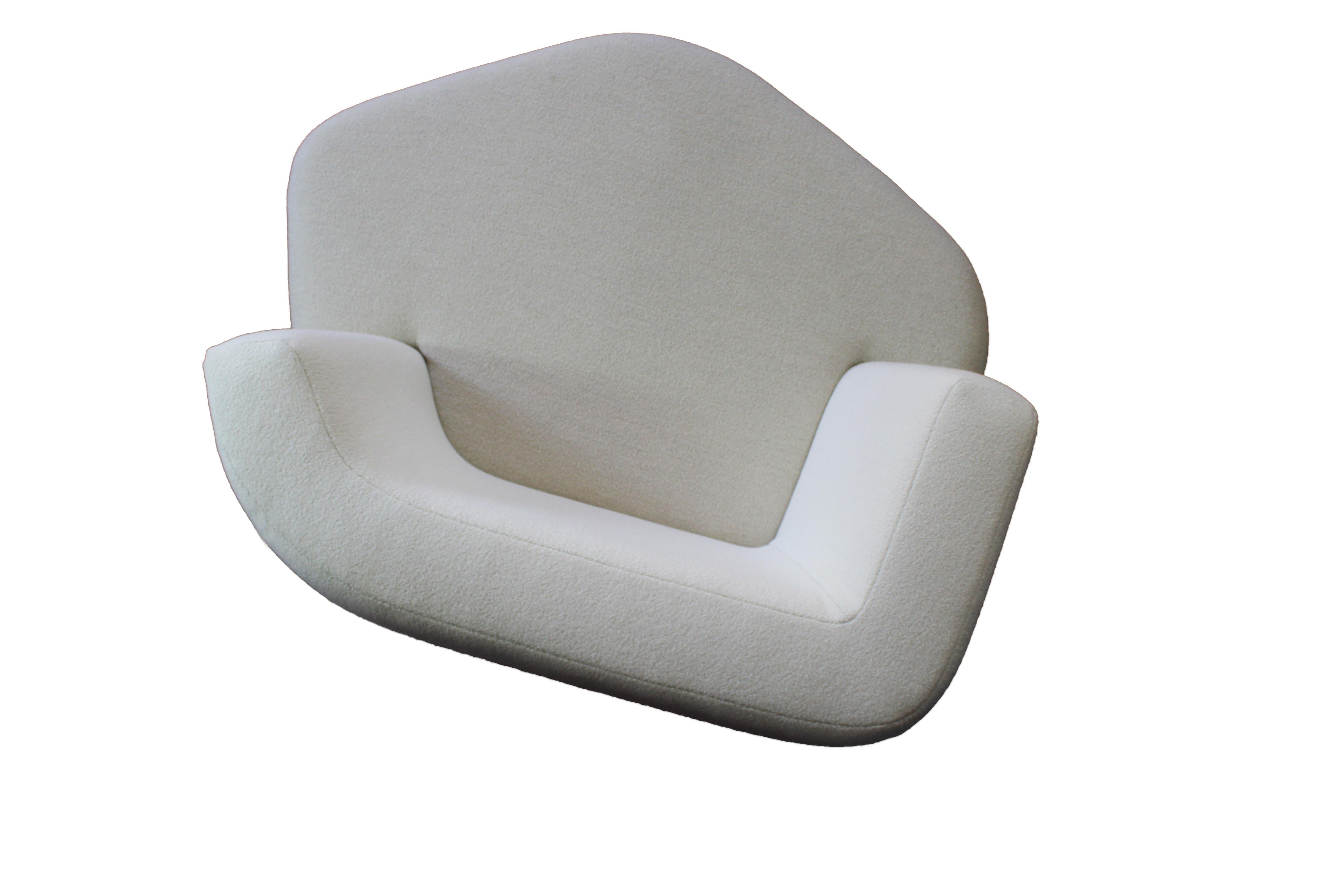 Hand-Crafted Bespoke Organic Sofa in White and Beige Wool by Eric Gizard in stock