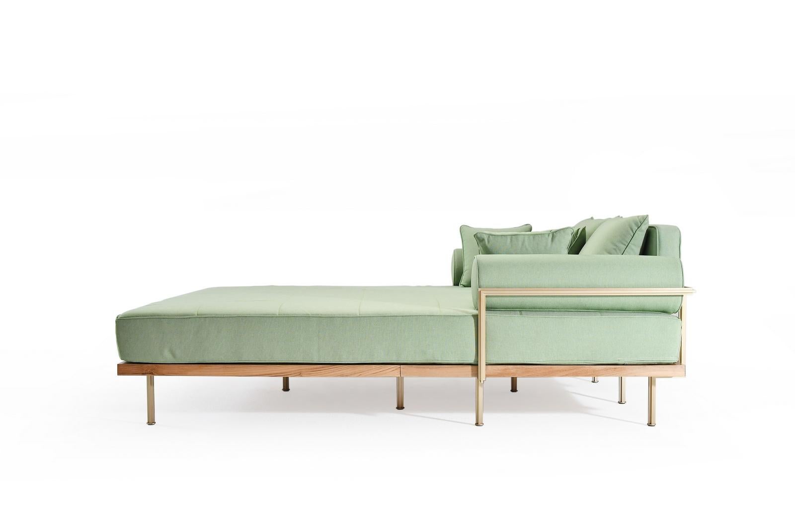 Hand-Crafted Bespoke Outdoor Lounge Bed in Brass & Bleached Hardwood Frame, by P. Tendercool For Sale