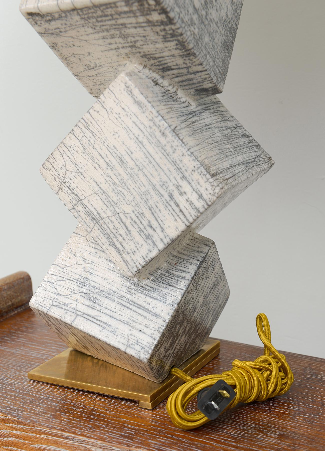 Coppia di lampade scultoree cubiste in ceramica Raku francese Bepoke in vendita 4