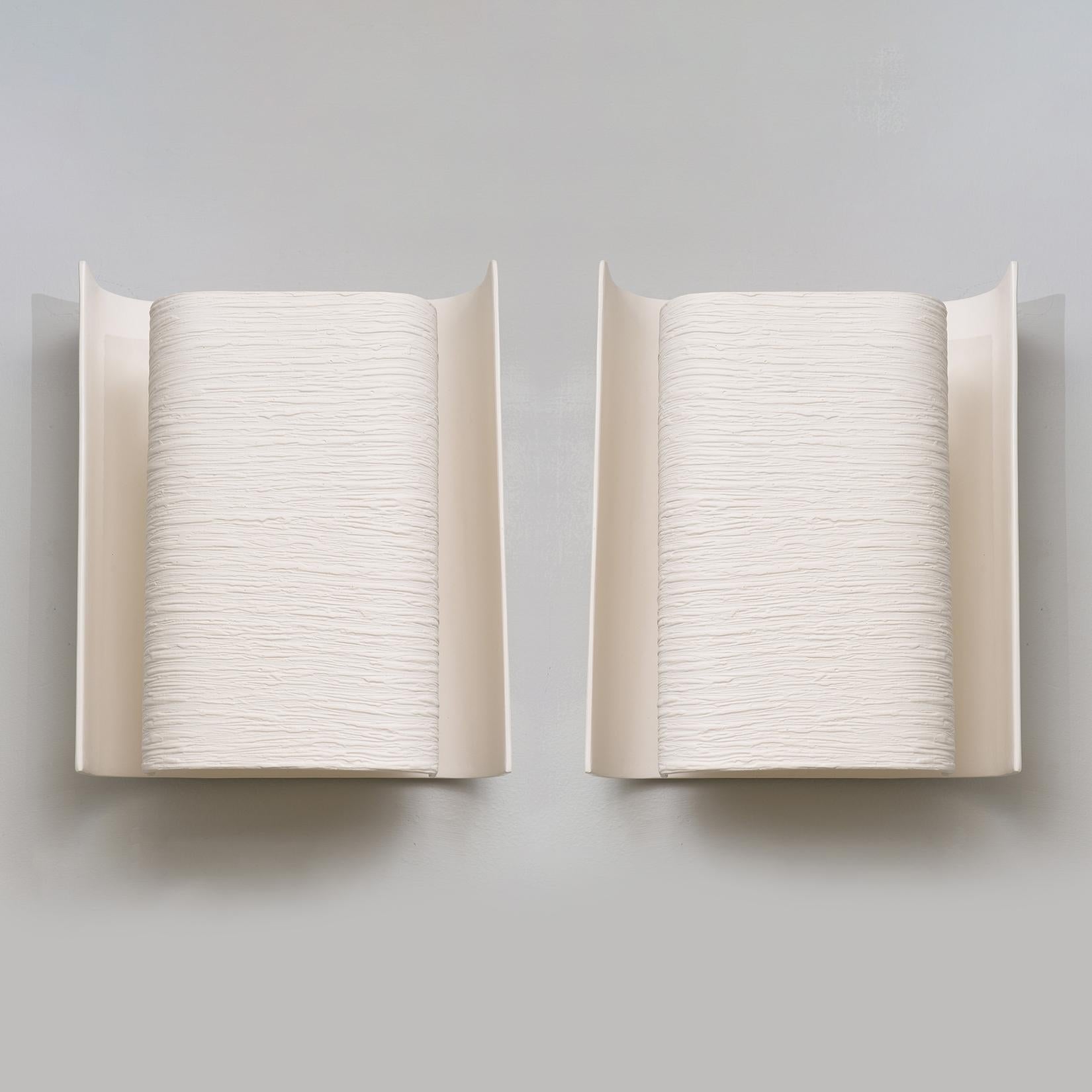 Bespoke Pair of Plaster Sconces. Set of 2.
Dimensions for a single sconce.
These sconces can be custom made to your specifications.
One pair is currently available.