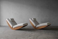Maßgeschneidertes Paar Schaukelstühle aus Eiche
