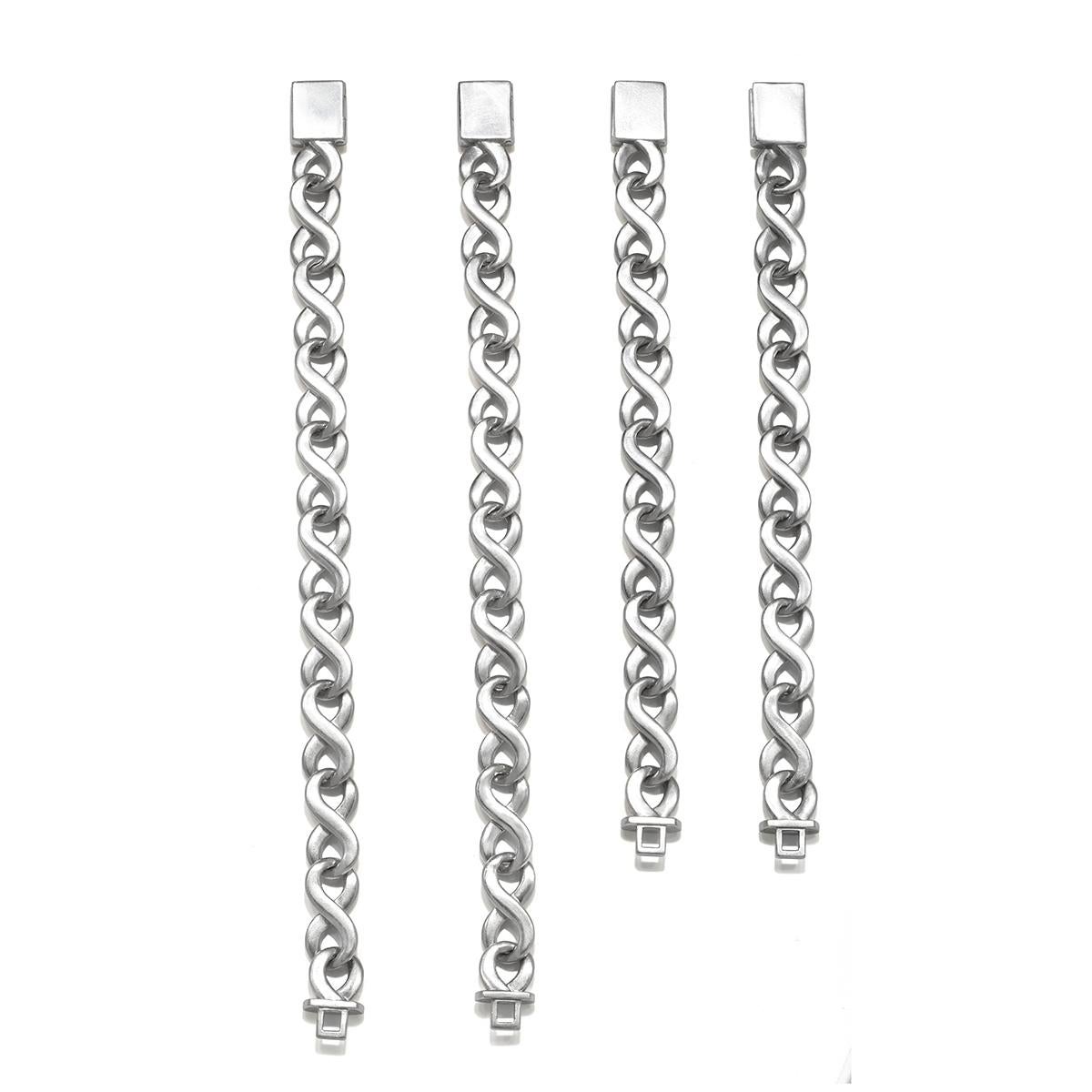 Contemporain Bespoke Platinum Diamond Link Necklace, 80 Carats, Convertible Design en vente