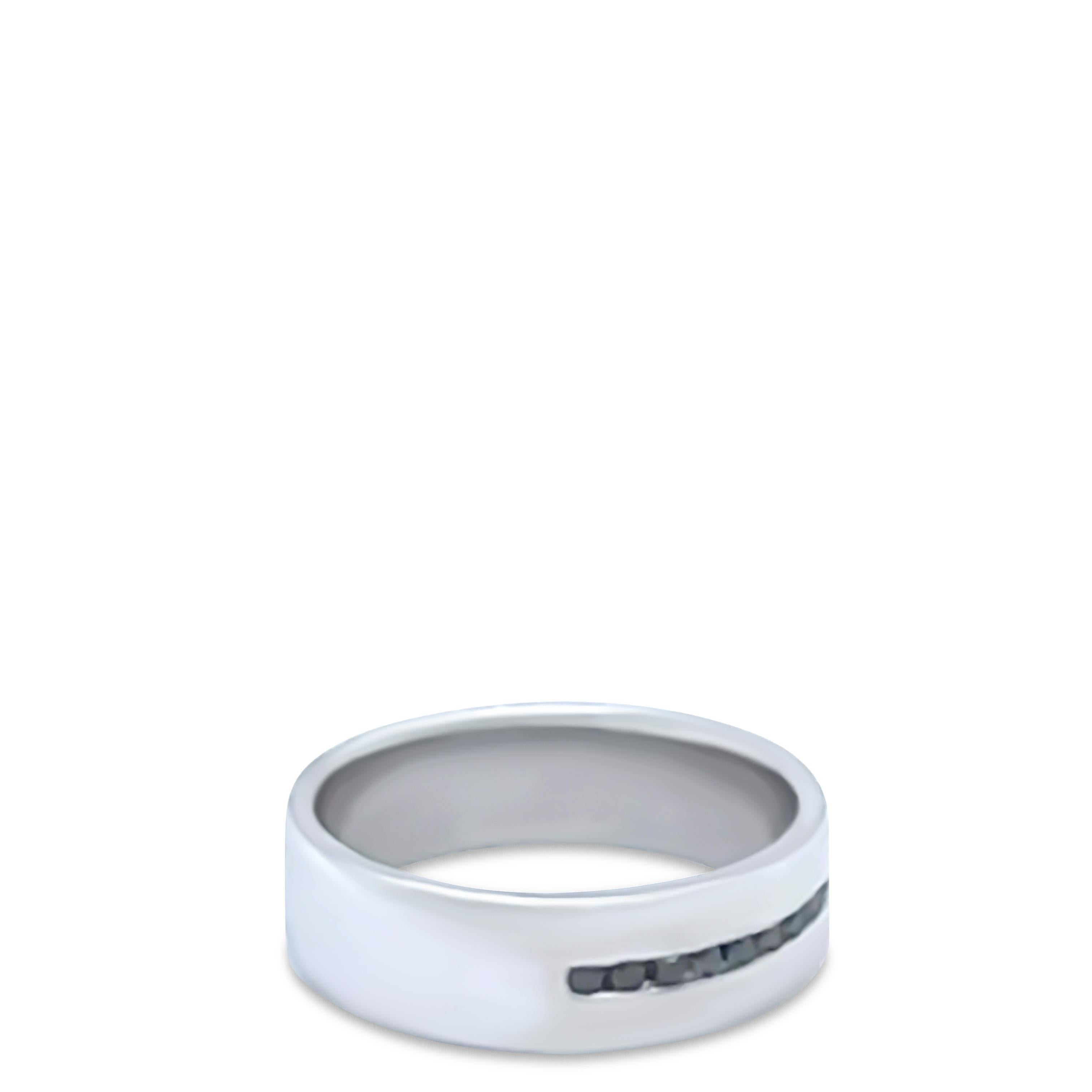 Men's Bespoke Platinum Diamond Wedding Band 0.20ct For Sale