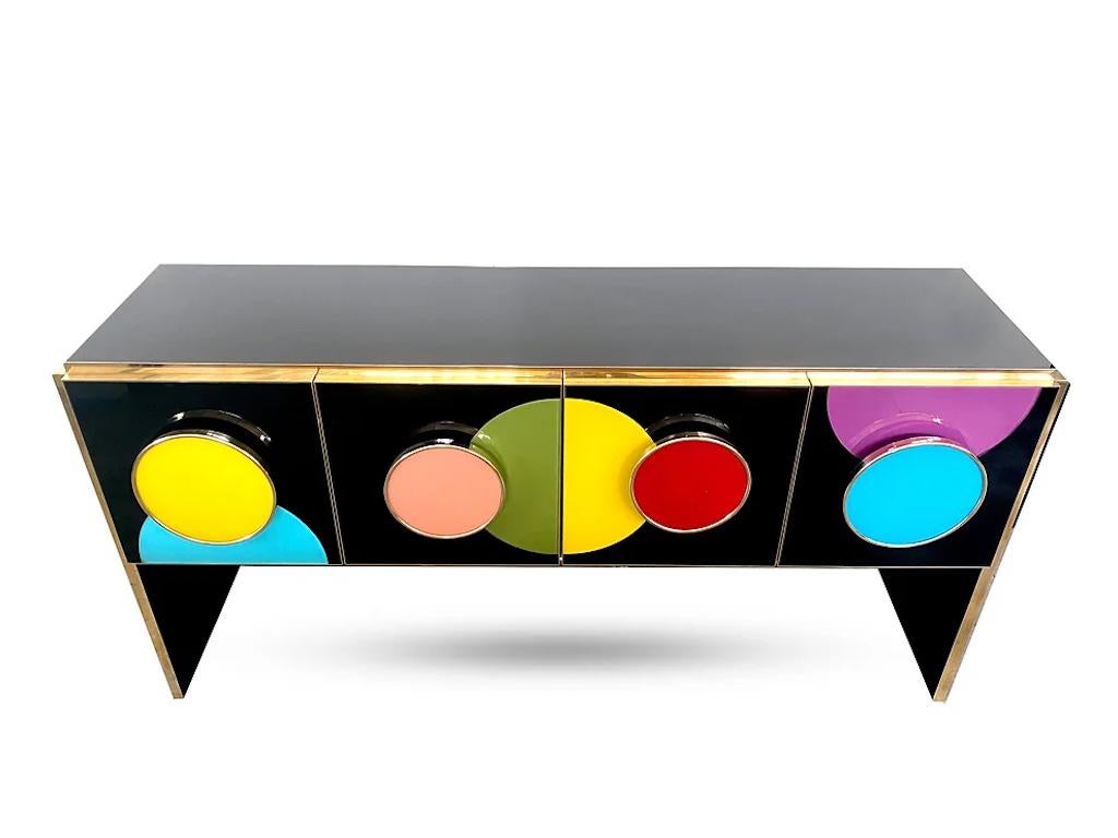 Laiton Crédence/Sideboard Pop Art italien sur mesure, noir, jaune et rose, multicolore en vente