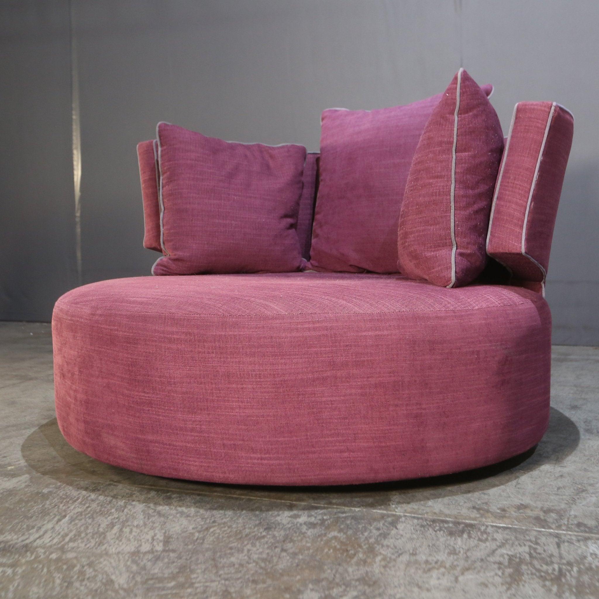 Bespoke Purple Love Seat In Good Condition In Basildon, London