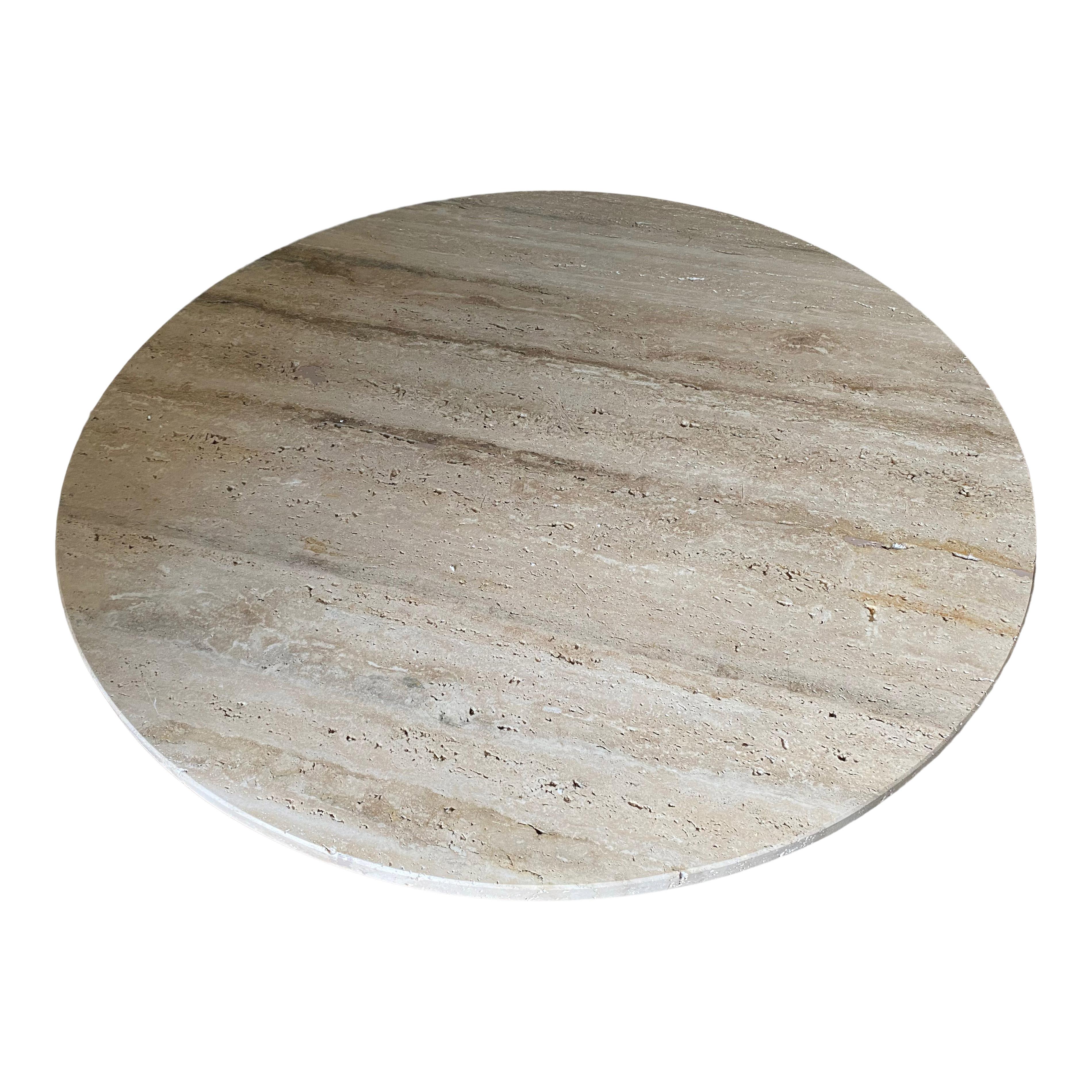 Bespoke Round Italian Dining Table in Travertine For Sale 1