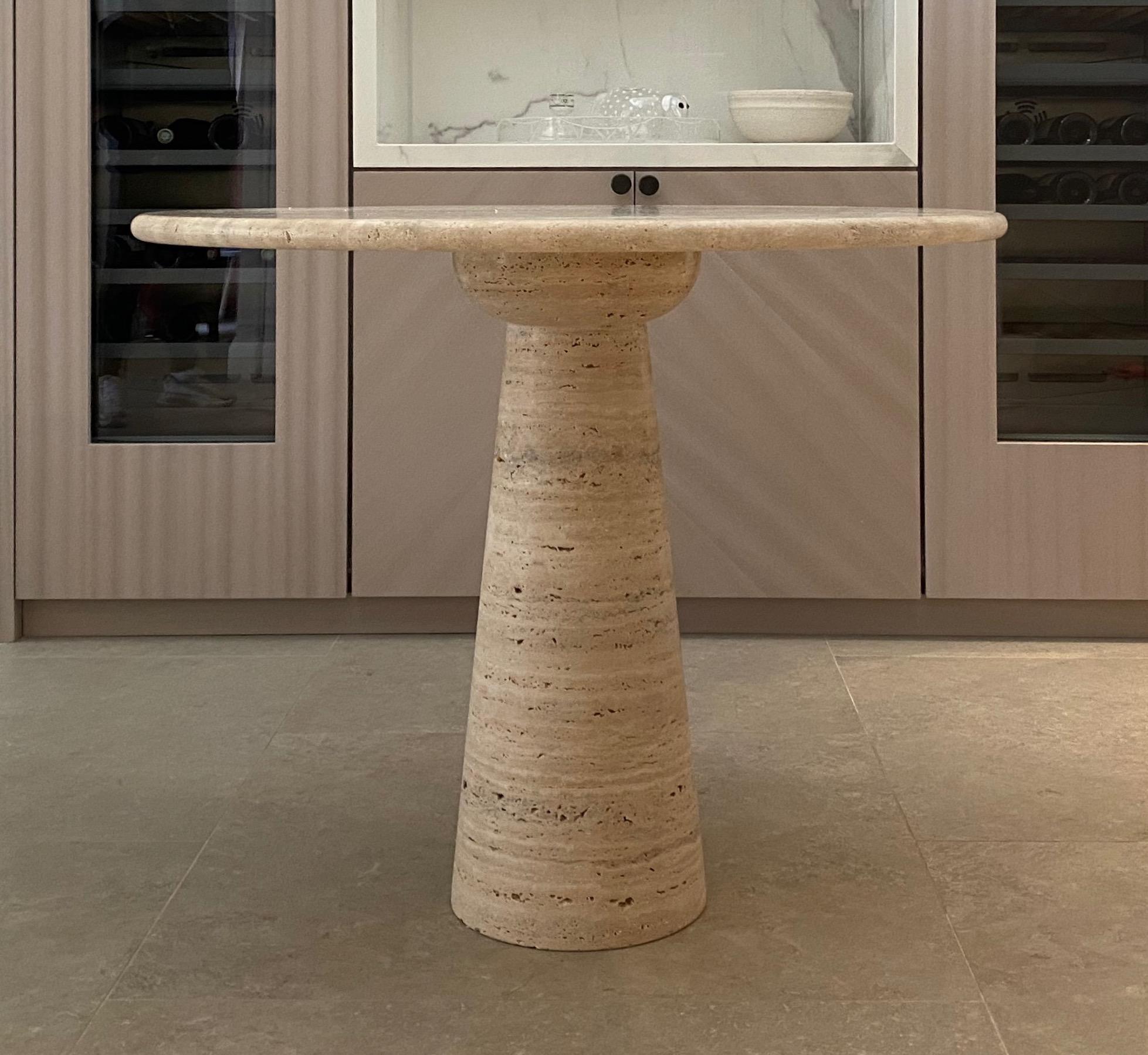 Bespoke Round Italian Dining Table in Travertine For Sale 4