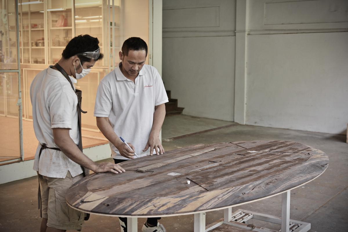 Bespoke Round Table, Reclaimed Hardwood, Bronze Base by P. Tendercool in Stock For Sale 3