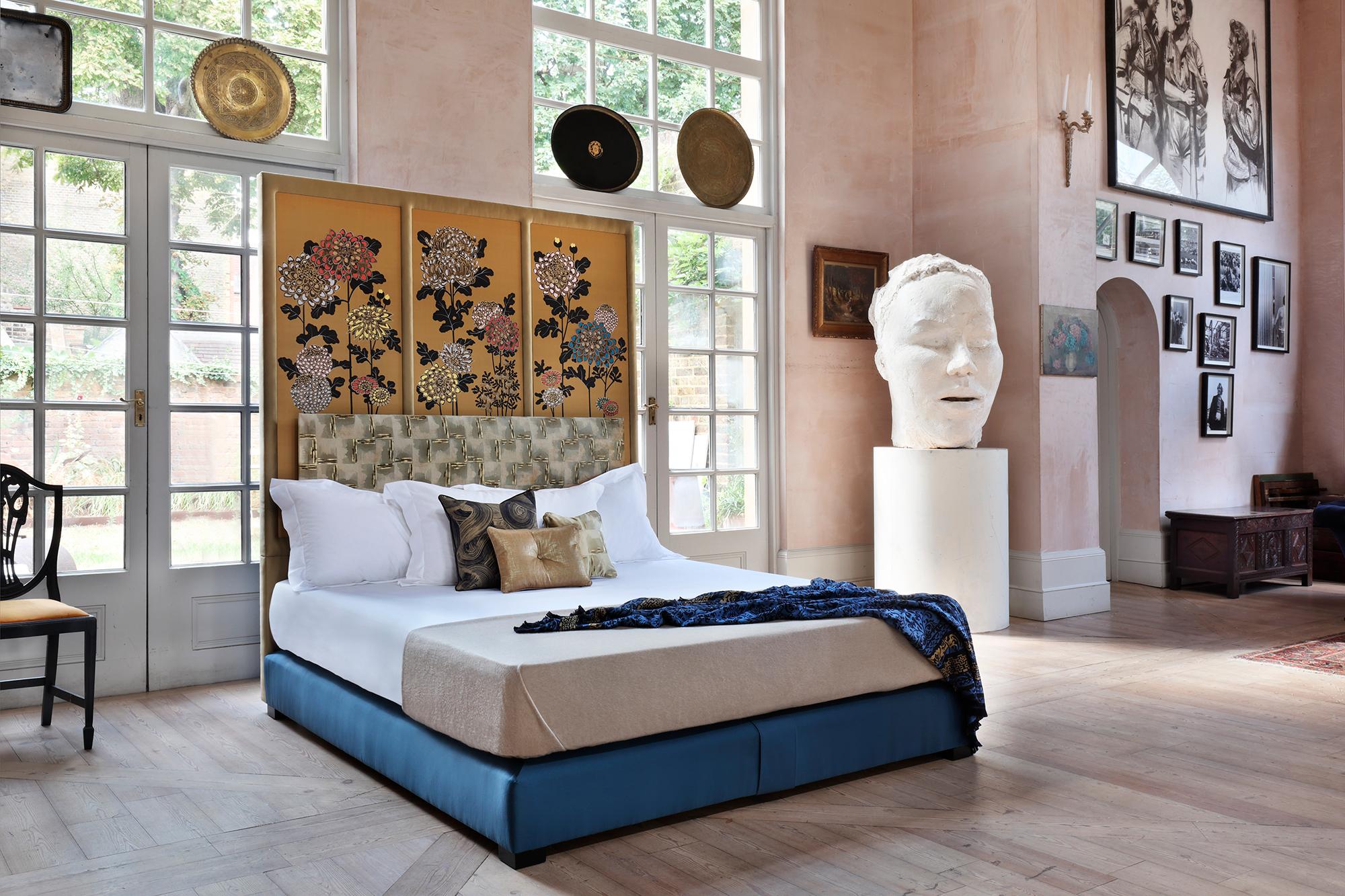 Established in London, founding partners Lizzie Deshayes and Tim Butcher created Fromental with a mission to make the world's finest wallpapers and fabrics. Showcasing their luxurious decorative textiles, the beautifully striking Savoir Kiku