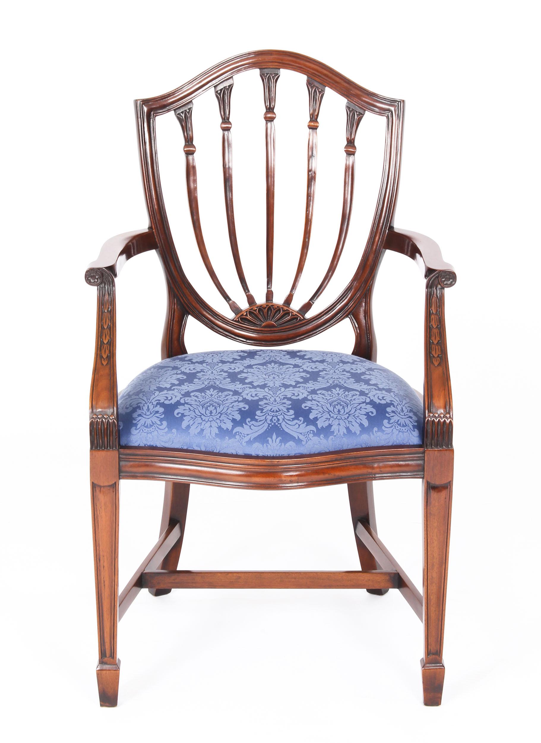 Late 20th Century Bespoke Set 12 English Hepplewhite Revival Dining Chairs 20th Century
