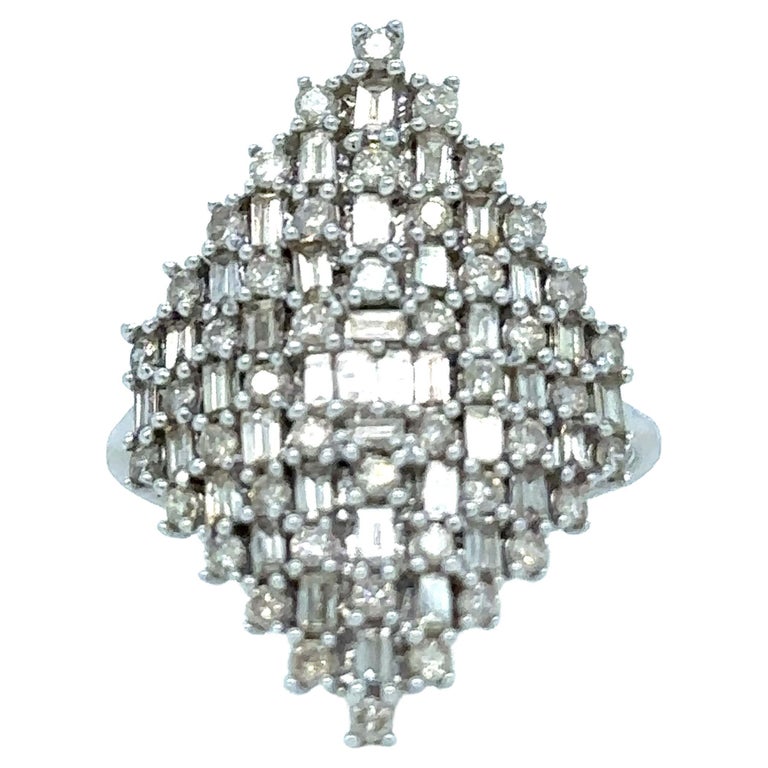 Bespoke Small Diamond Ring 1ct For Sale at 1stDibs