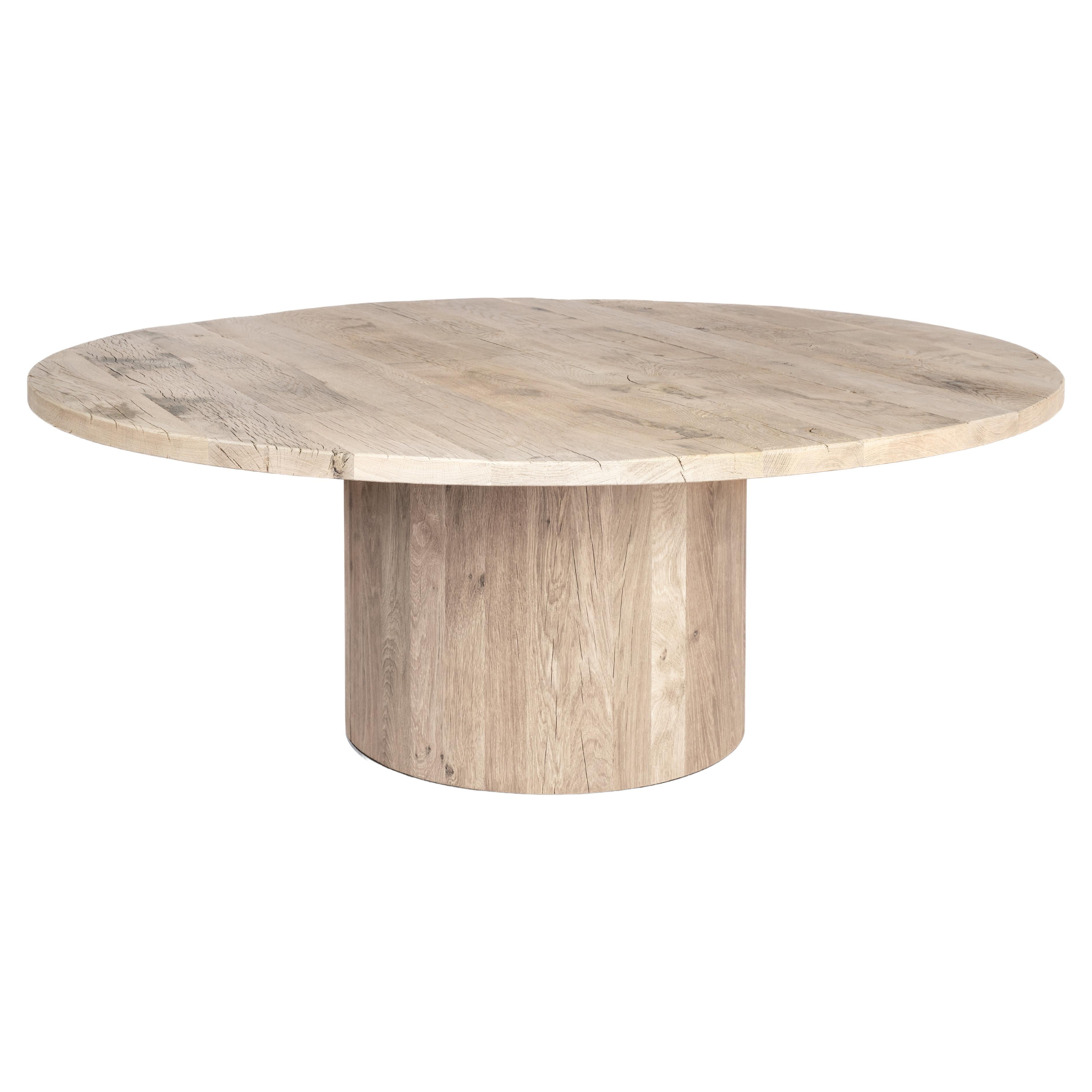 Table de salle à manger ronde en chêne français massif vieilli et naturel, sur mesure 